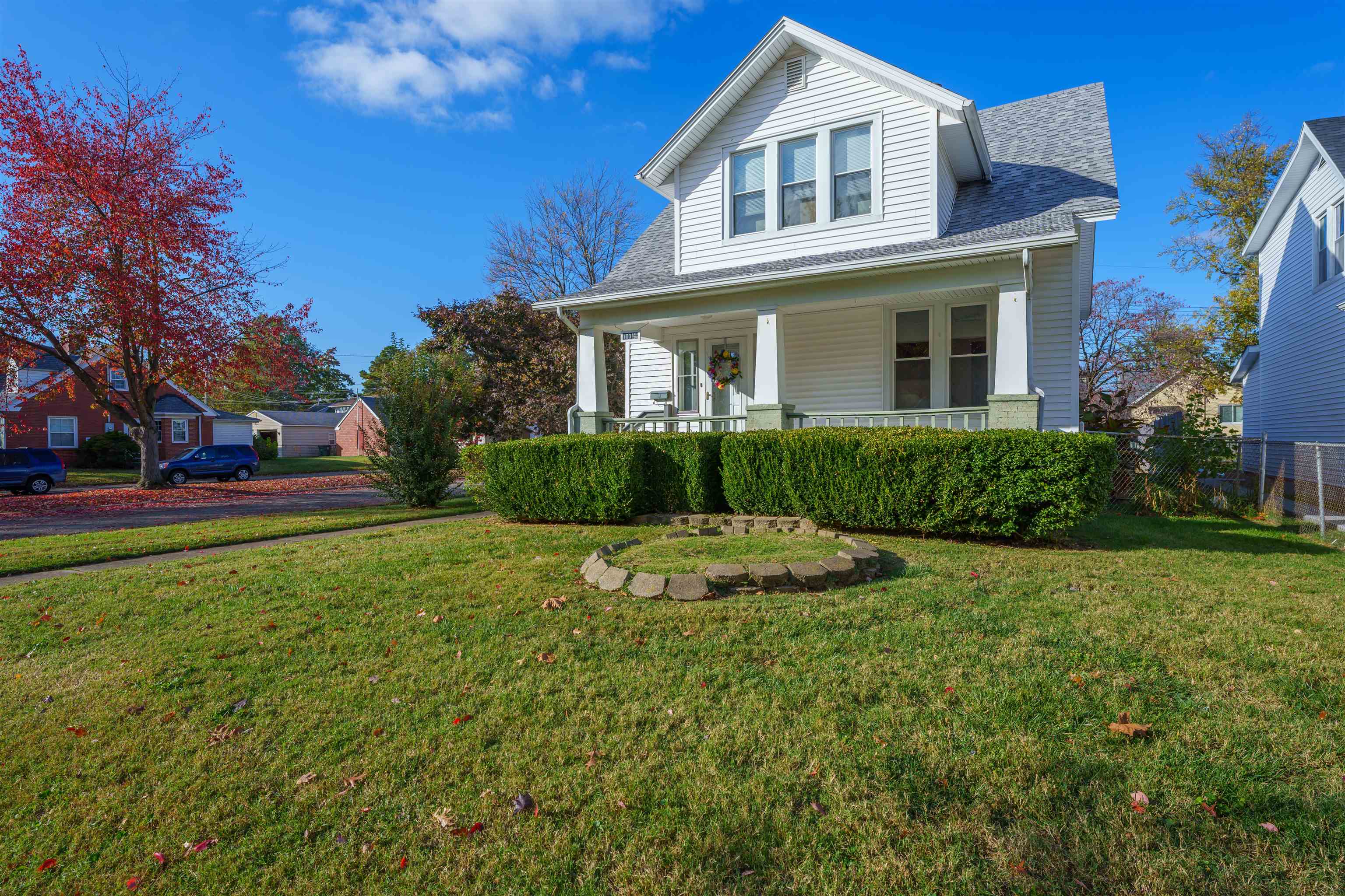 103 22nd Street, Owensboro, Kentucky 42303, 3 Bedrooms Bedrooms, ,2 BathroomsBathrooms,Single Family Residence,For Sale,22nd Street,89676