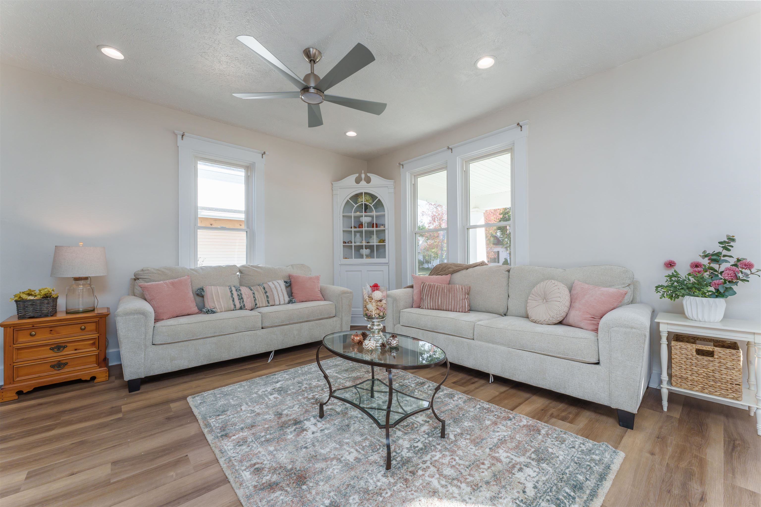 103 22nd Street, Owensboro, Kentucky 42303, 3 Bedrooms Bedrooms, ,2 BathroomsBathrooms,Single Family Residence,For Sale,22nd Street,89676