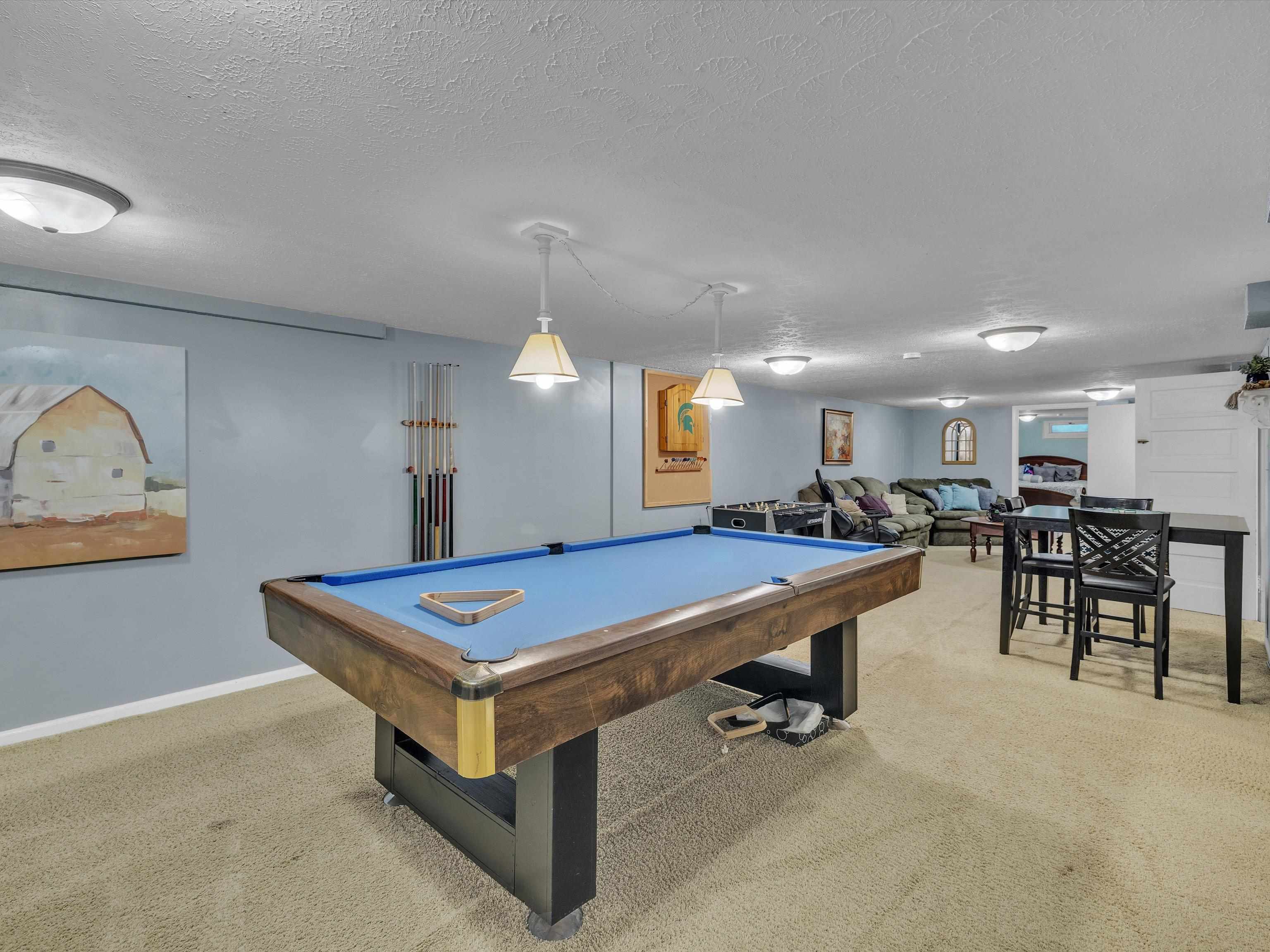 8960 U.S. Highway 231, Utica, Kentucky 42376, 5 Bedrooms Bedrooms, ,3 BathroomsBathrooms,Single Family Residence,For Sale,U.S. Highway 231,89678