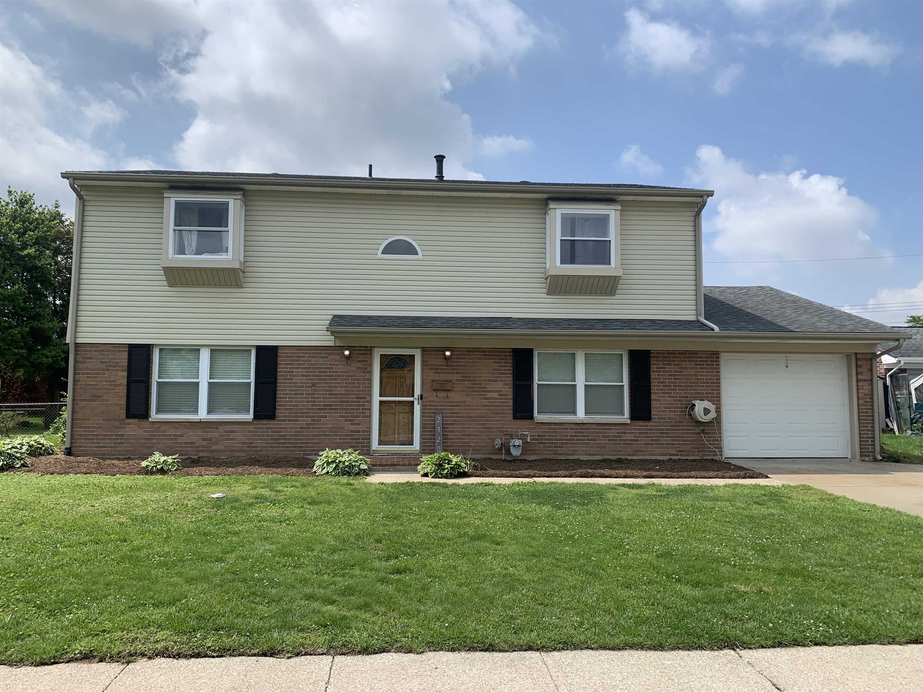 2320 CHATEAUGAY LP, Owensboro, Kentucky 42301, 4 Bedrooms Bedrooms, ,2 BathroomsBathrooms,Single Family Residence,For Sale,CHATEAUGAY LP,89679