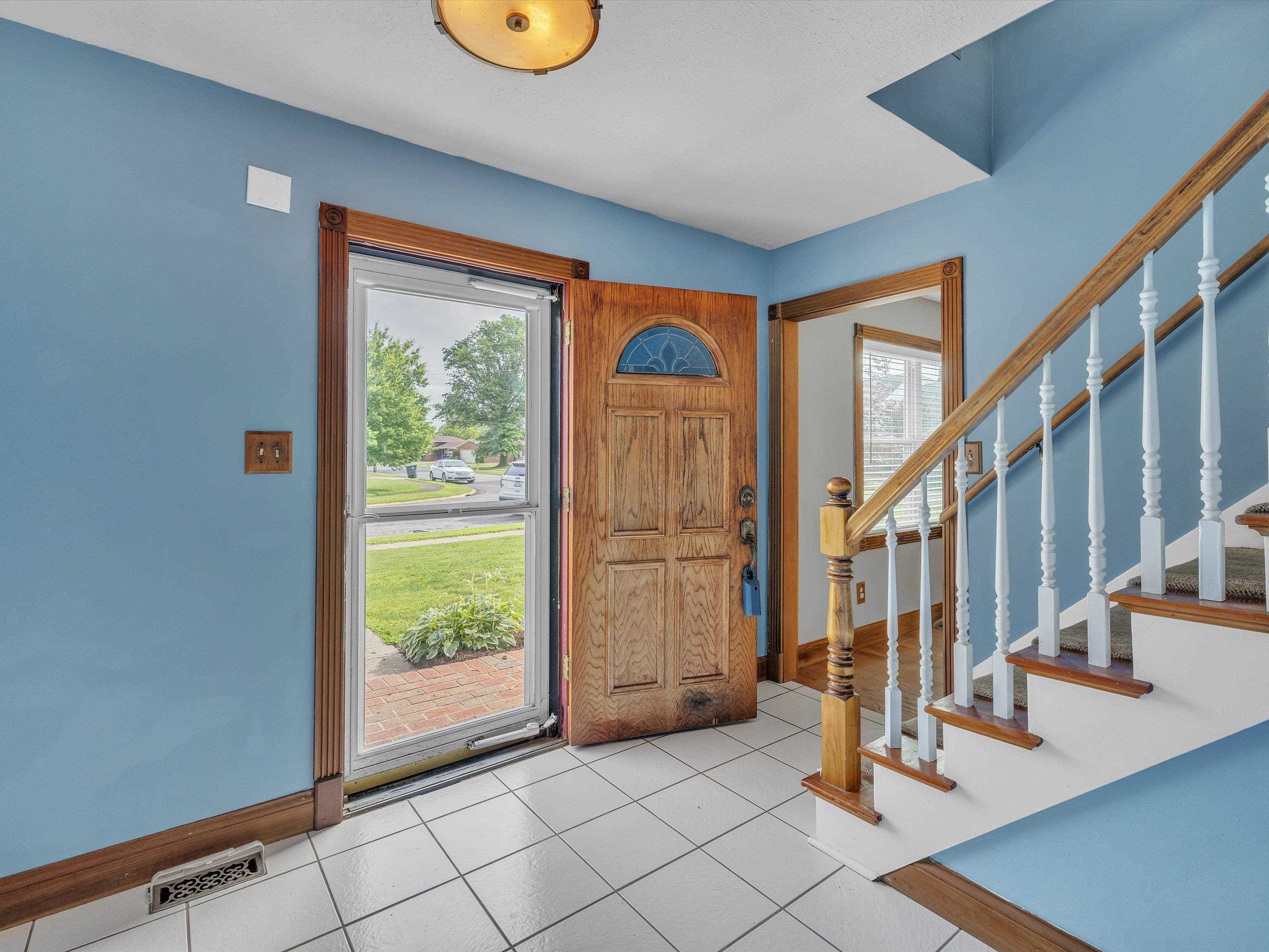 2320 CHATEAUGAY LP, Owensboro, Kentucky 42301, 4 Bedrooms Bedrooms, ,2 BathroomsBathrooms,Single Family Residence,For Sale,CHATEAUGAY LP,89679