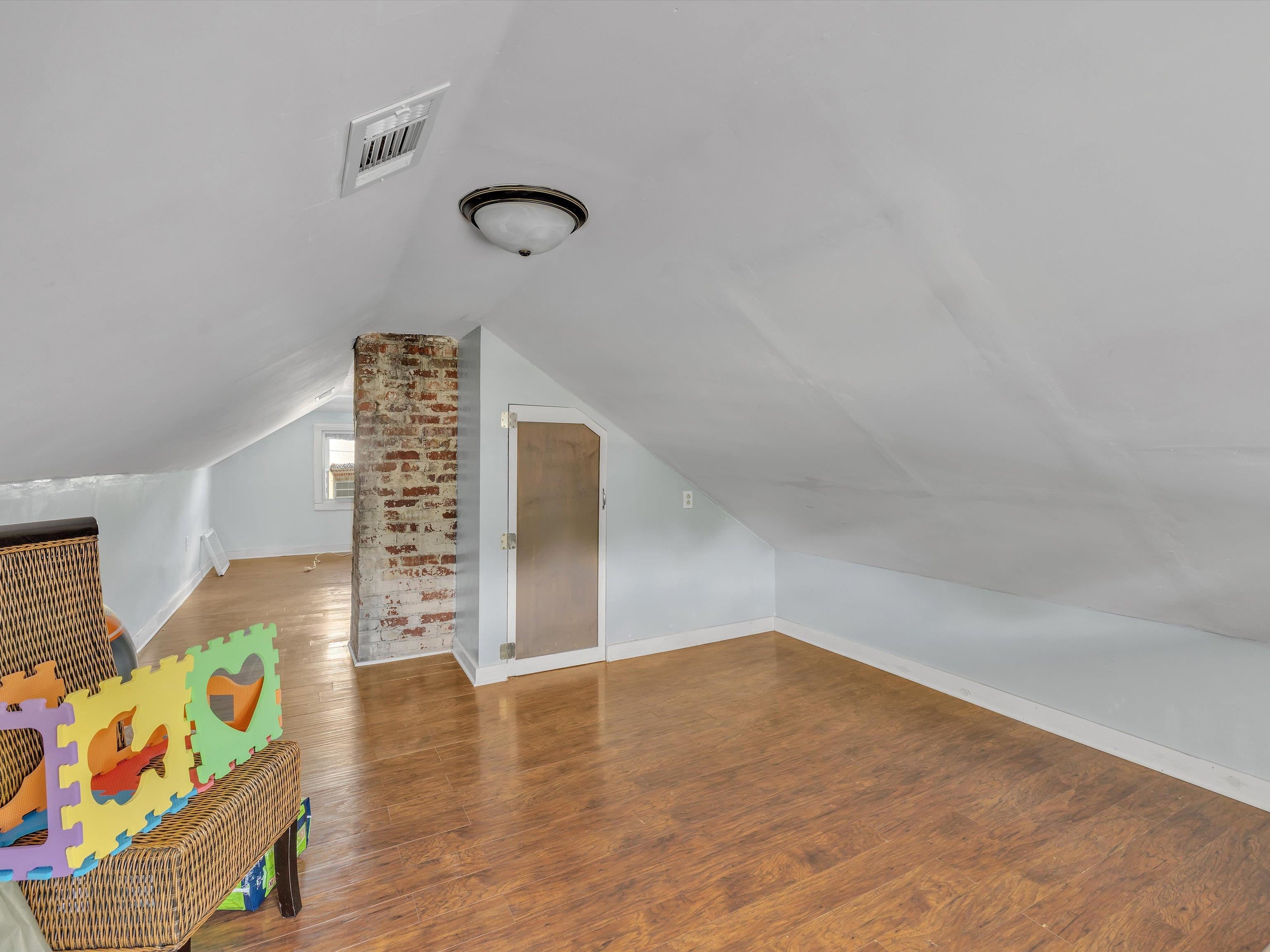 1620 19th Street, Owensboro, Kentucky 42303, 1 Bedroom Bedrooms, ,1 BathroomBathrooms,Single Family Residence,For Sale,19th Street,89682