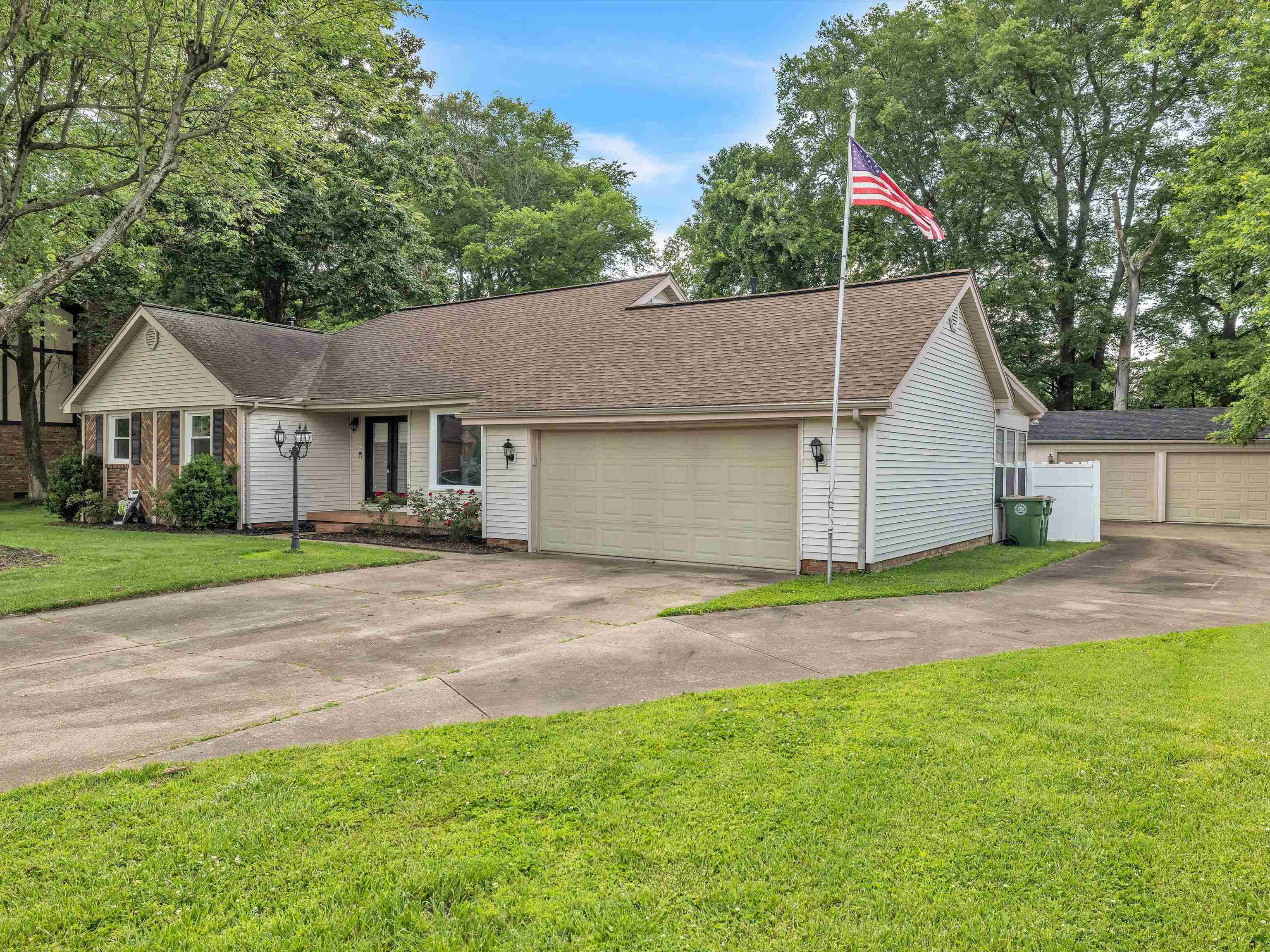 341 Westfield Lane, Henderson, Kentucky 42420, 3 Bedrooms Bedrooms, ,2 BathroomsBathrooms,Single Family Residence,For Sale,Westfield Lane,89693
