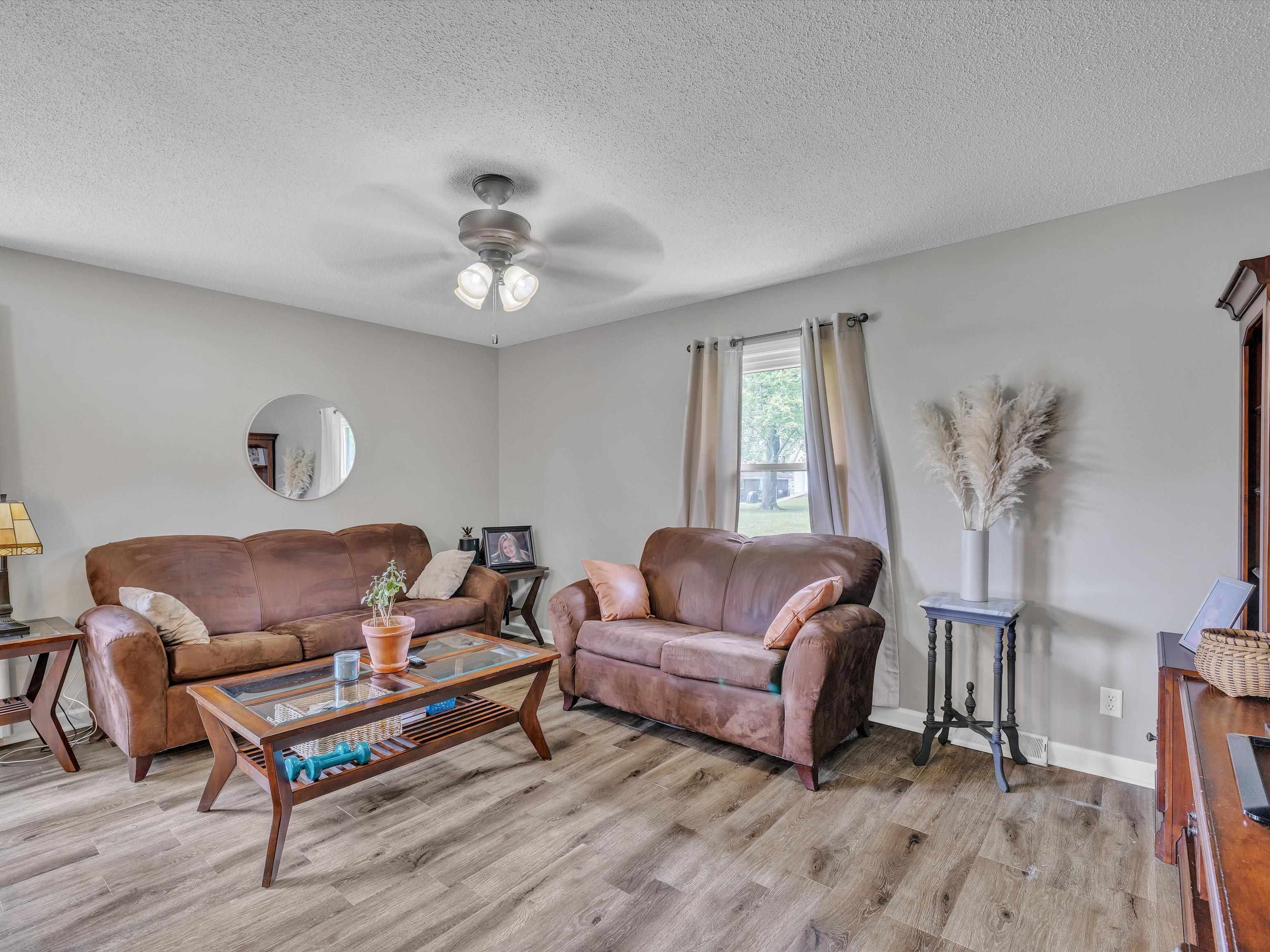 135 Donna Lou Lane, Hawesville, Kentucky 42348, 3 Bedrooms Bedrooms, ,2 BathroomsBathrooms,Single Family Residence,For Sale,Donna Lou Lane,89694