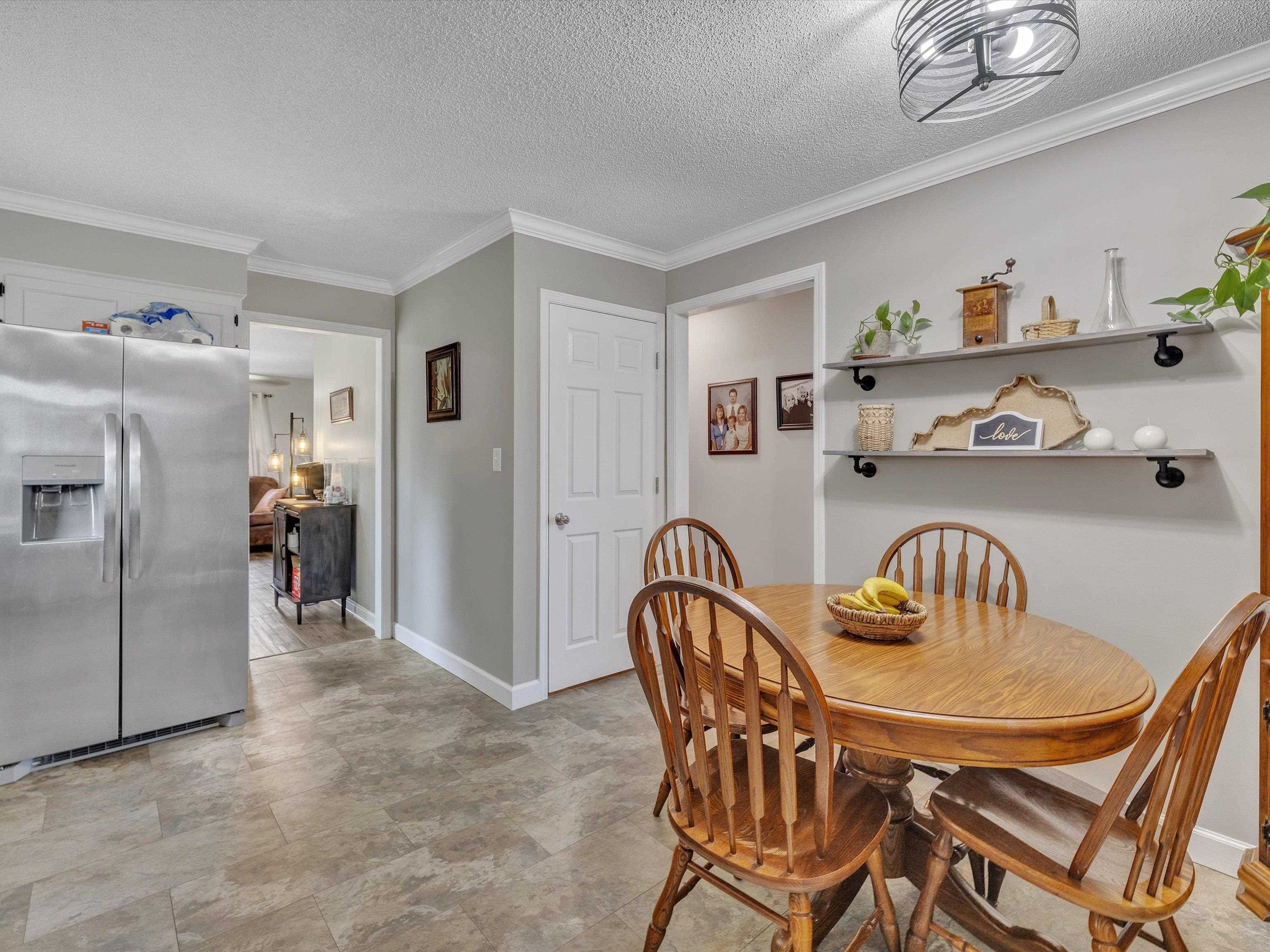 135 Donna Lou Lane, Hawesville, Kentucky 42348, 3 Bedrooms Bedrooms, ,2 BathroomsBathrooms,Single Family Residence,For Sale,Donna Lou Lane,89694