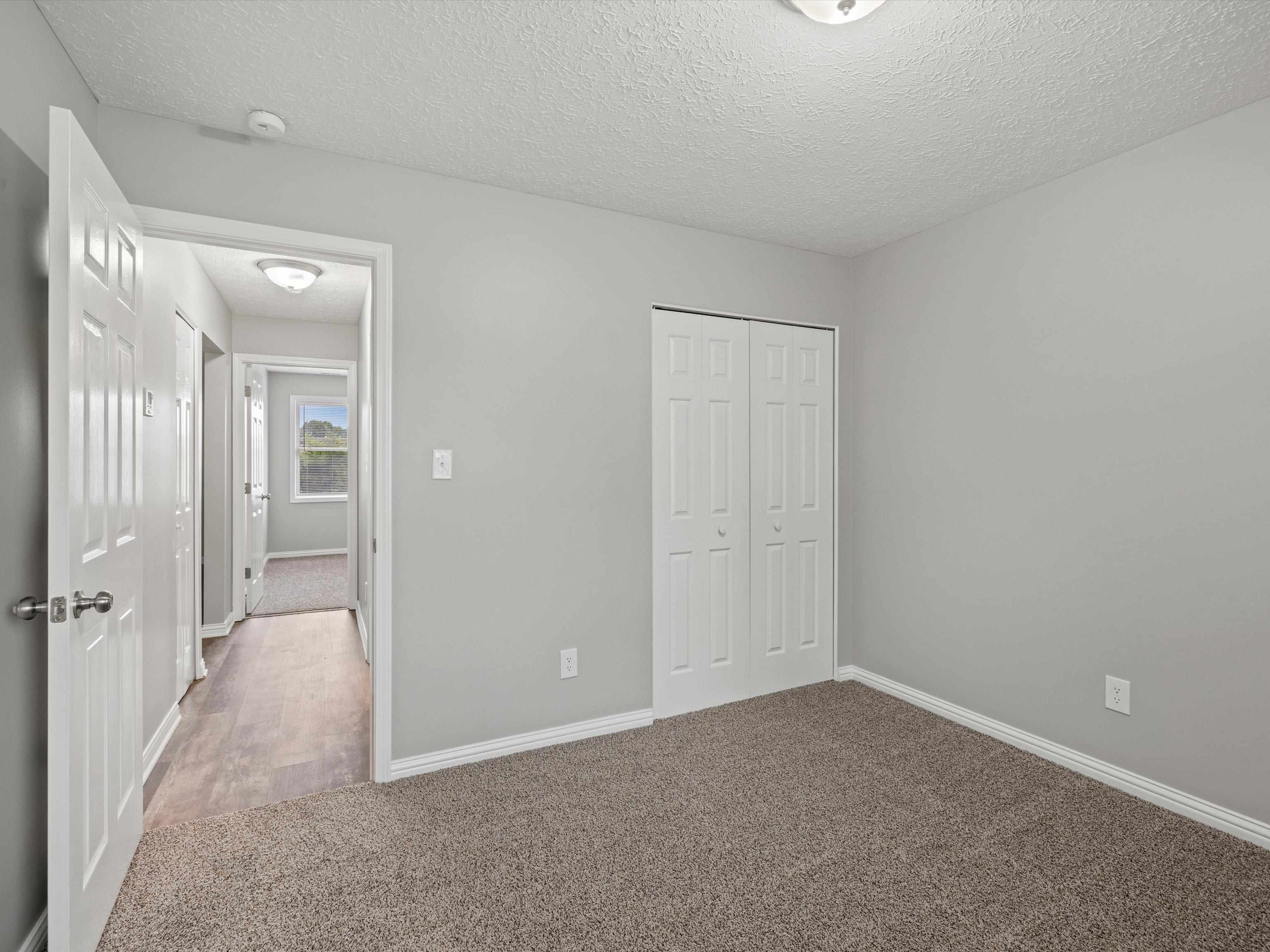 2447 Yewells Landing North, Owensboro, Kentucky 42303, 3 Bedrooms Bedrooms, ,2 BathroomsBathrooms,Single Family Residence,For Sale,Yewells Landing North,89699