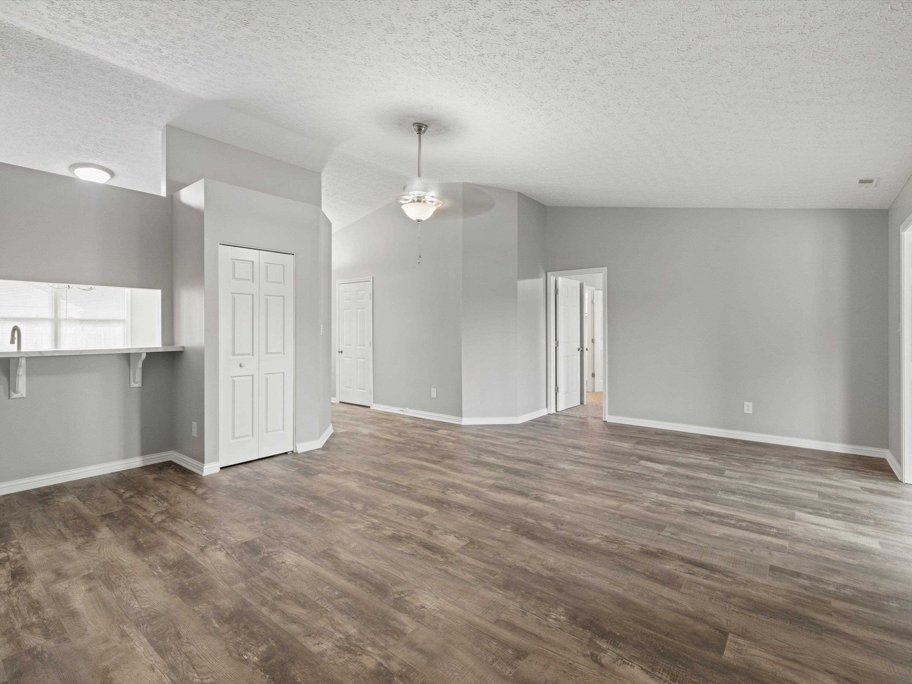 2447 Yewells Landing North, Owensboro, Kentucky 42303, 3 Bedrooms Bedrooms, ,2 BathroomsBathrooms,Single Family Residence,For Sale,Yewells Landing North,89699