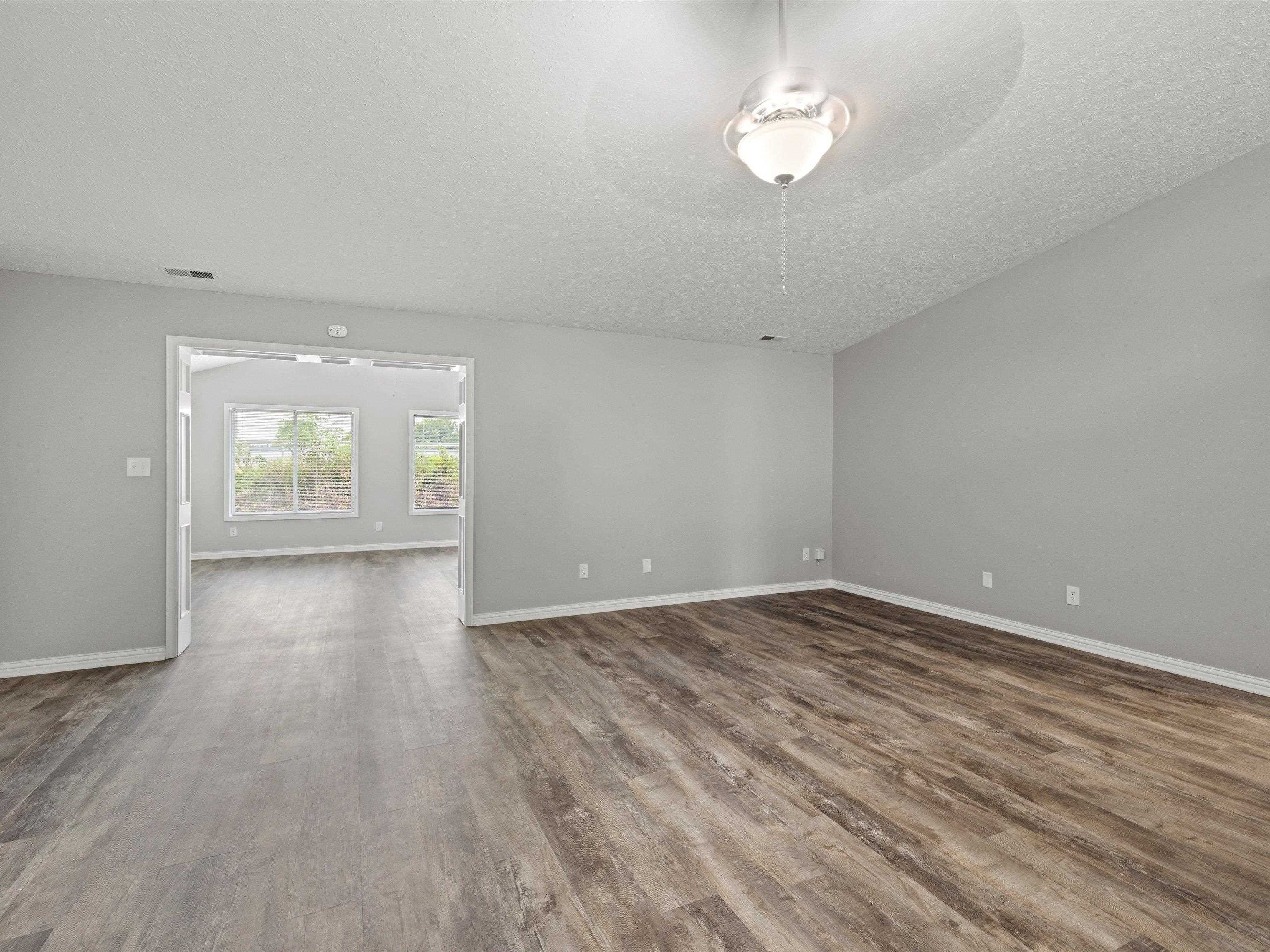 2447 Yewells Landing North, Owensboro, Kentucky 42303, 3 Bedrooms Bedrooms, ,2 BathroomsBathrooms,Single Family Residence,For Sale,Yewells Landing North,89699