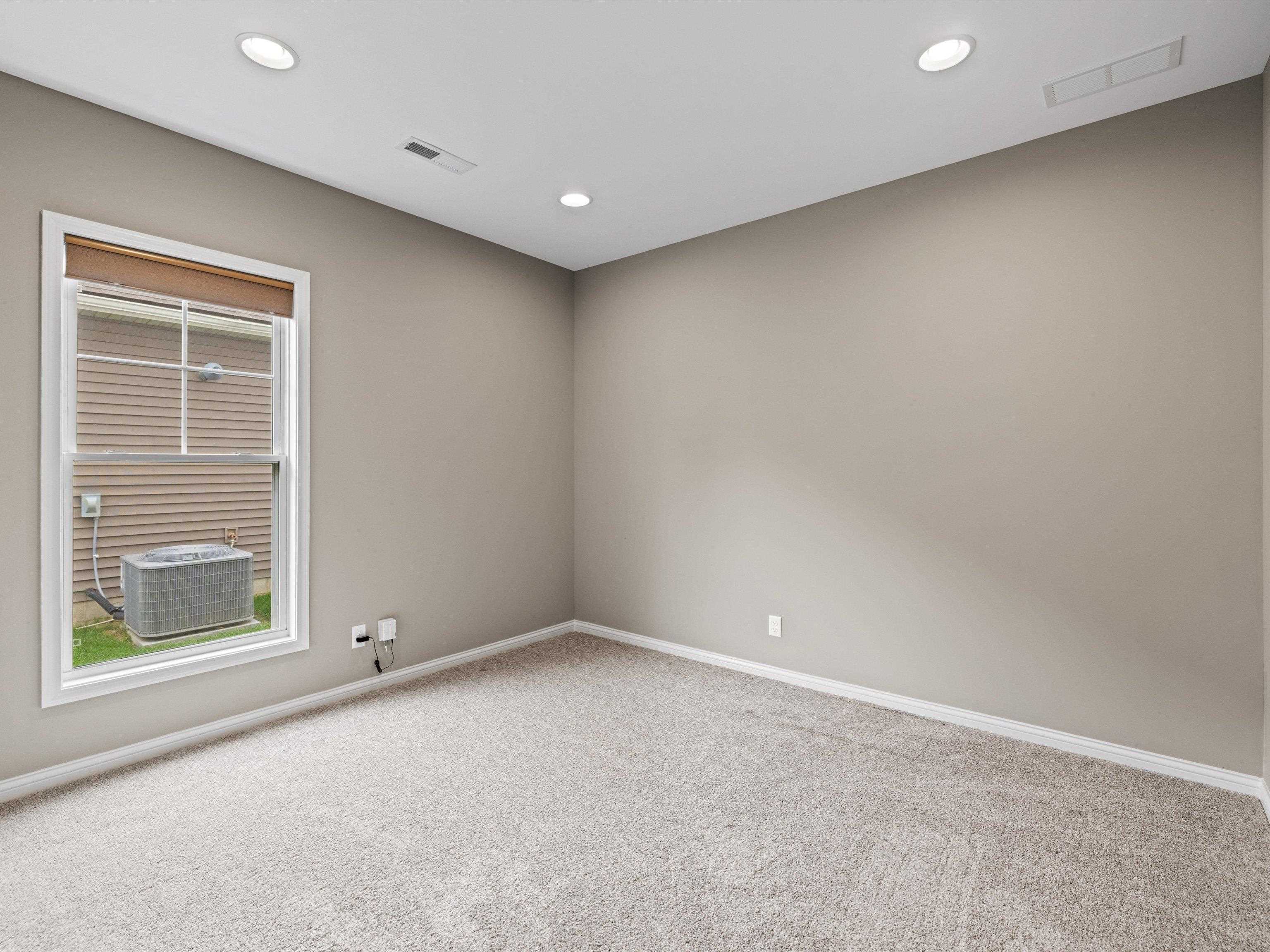 4025 Little Bluestem Drive, Owensboro, Kentucky 42303, 3 Bedrooms Bedrooms, ,2 BathroomsBathrooms,Single Family Residence,For Sale,Little Bluestem Drive,89700