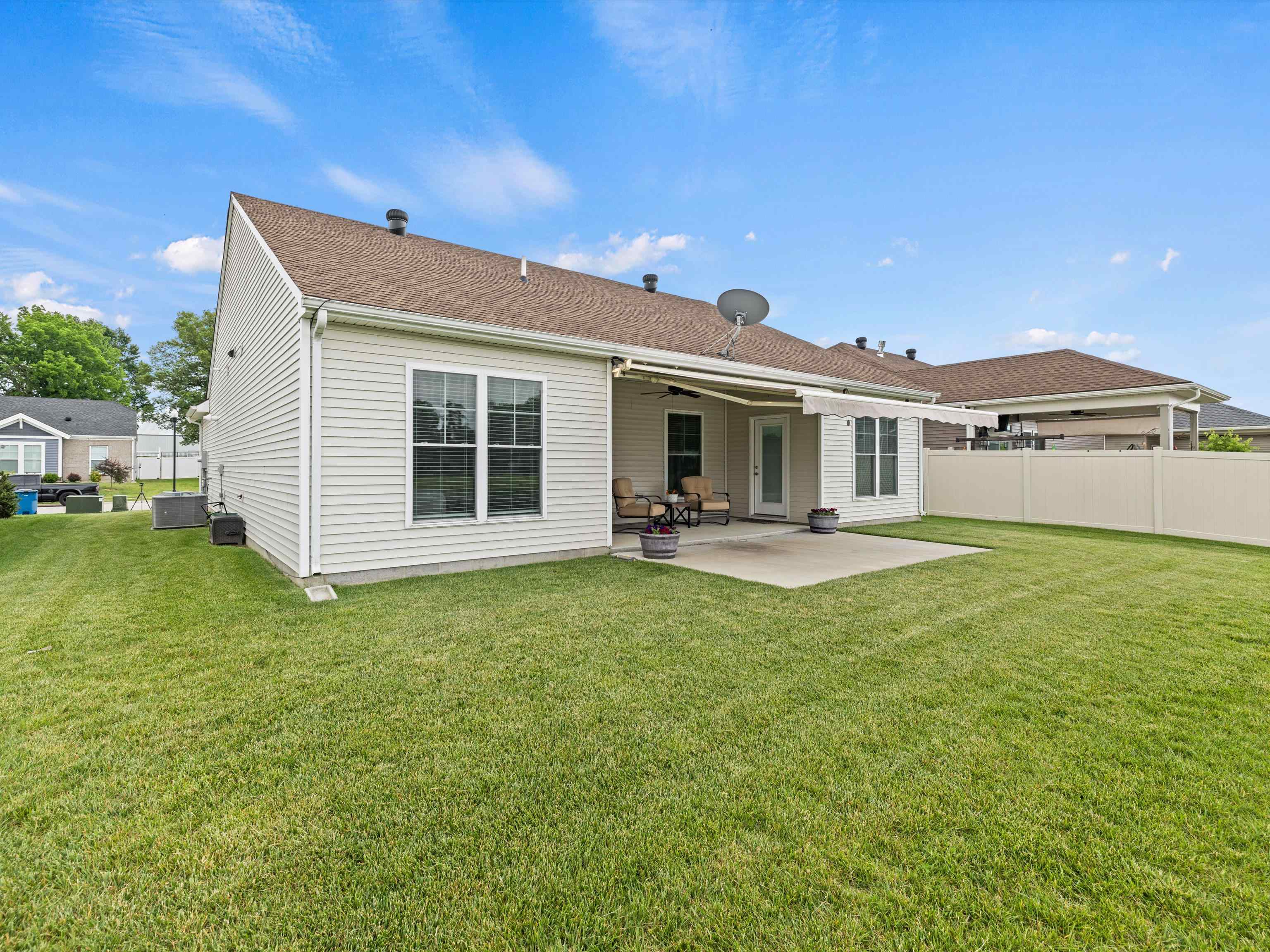 4025 Little Bluestem Drive, Owensboro, Kentucky 42303, 3 Bedrooms Bedrooms, ,2 BathroomsBathrooms,Single Family Residence,For Sale,Little Bluestem Drive,89700
