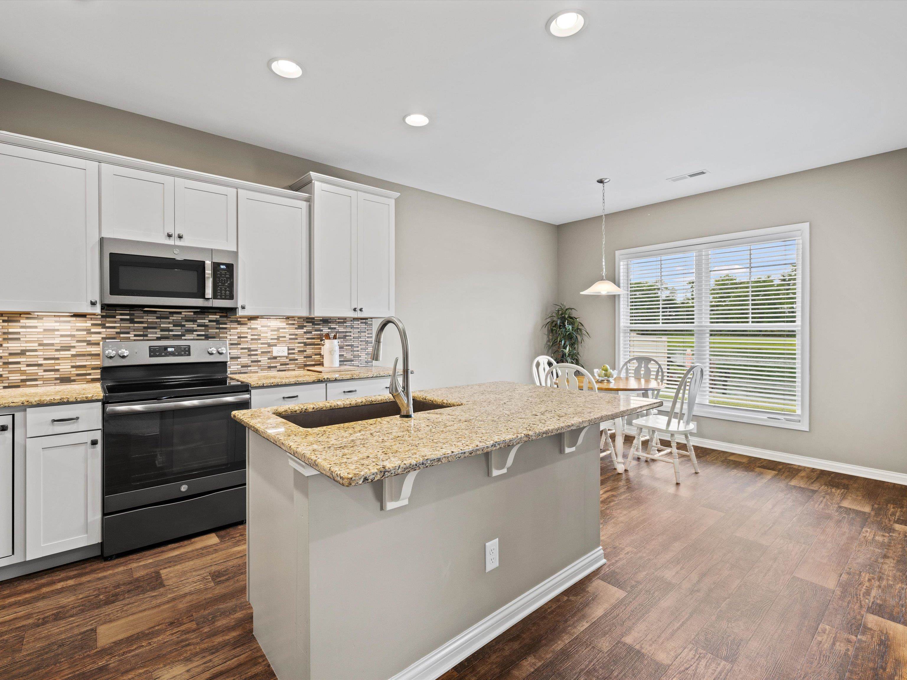 4025 Little Bluestem Drive, Owensboro, Kentucky 42303, 3 Bedrooms Bedrooms, ,2 BathroomsBathrooms,Single Family Residence,For Sale,Little Bluestem Drive,89700
