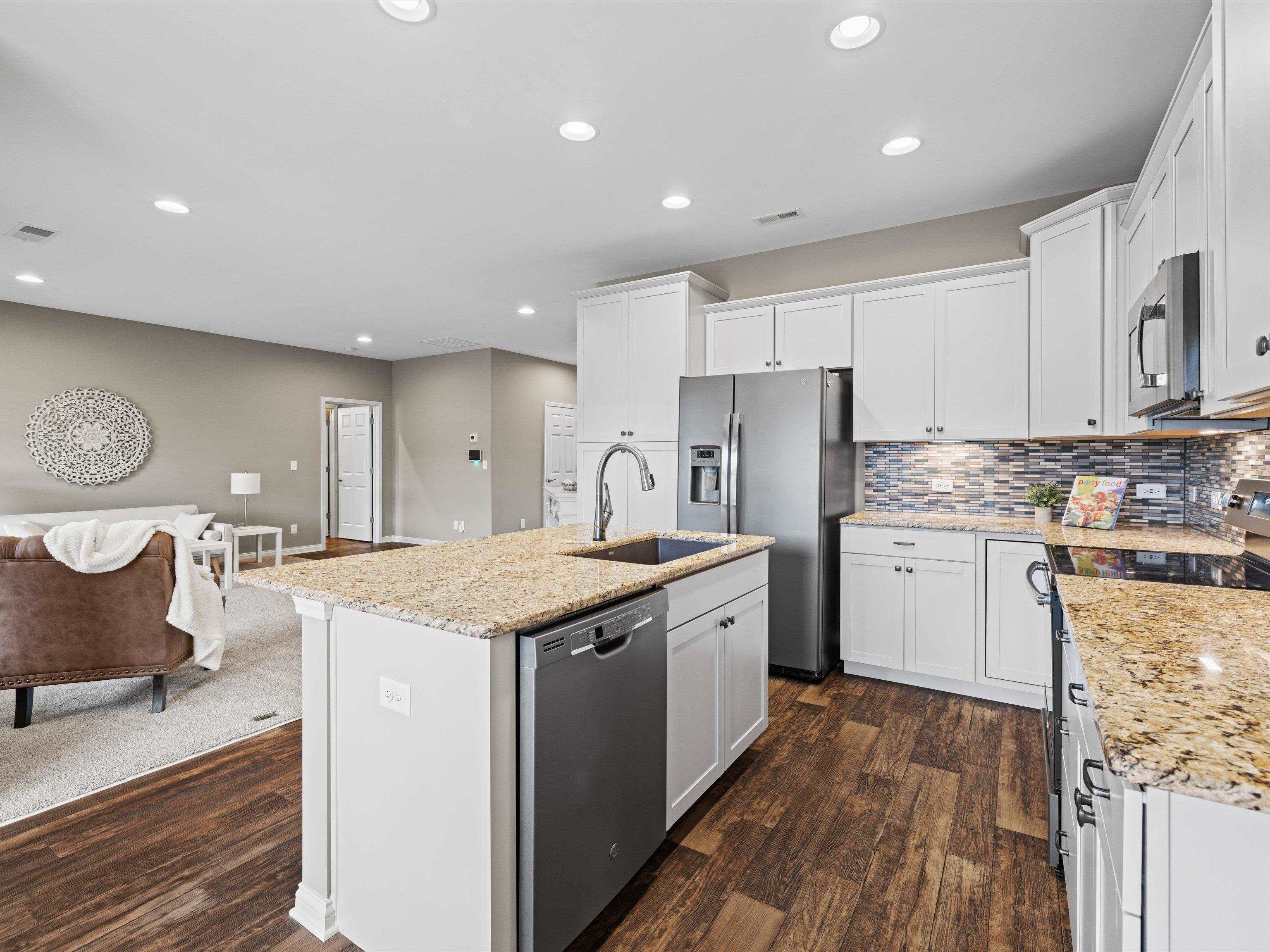 4025 Little Bluestem Drive, Owensboro, Kentucky 42303, 3 Bedrooms Bedrooms, ,2 BathroomsBathrooms,Single Family Residence,For Sale,Little Bluestem Drive,89700