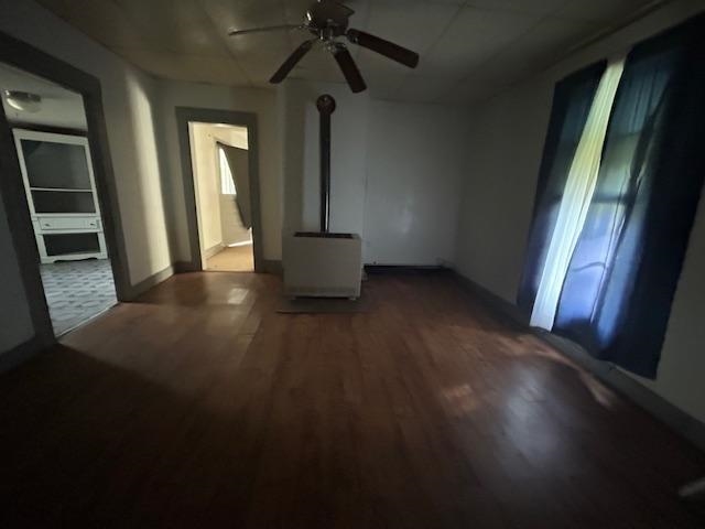 535 Murray Avenue, Cloverport, Kentucky 40111, 2 Bedrooms Bedrooms, ,1 BathroomBathrooms,Single Family Residence,For Sale,Murray Avenue,89706