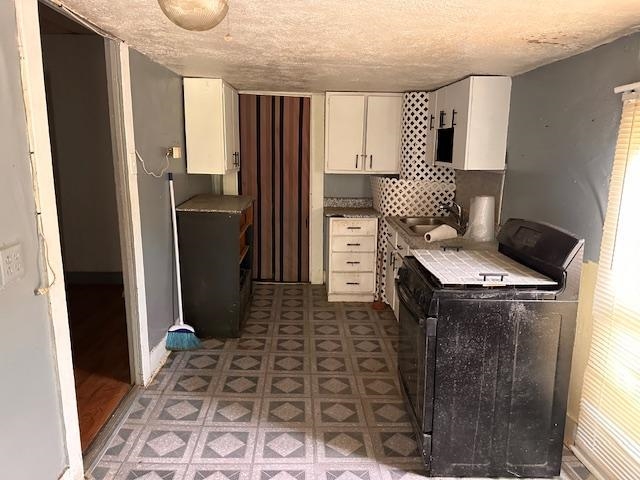 535 Murray Avenue, Cloverport, Kentucky 40111, 2 Bedrooms Bedrooms, ,1 BathroomBathrooms,Single Family Residence,For Sale,Murray Avenue,89706