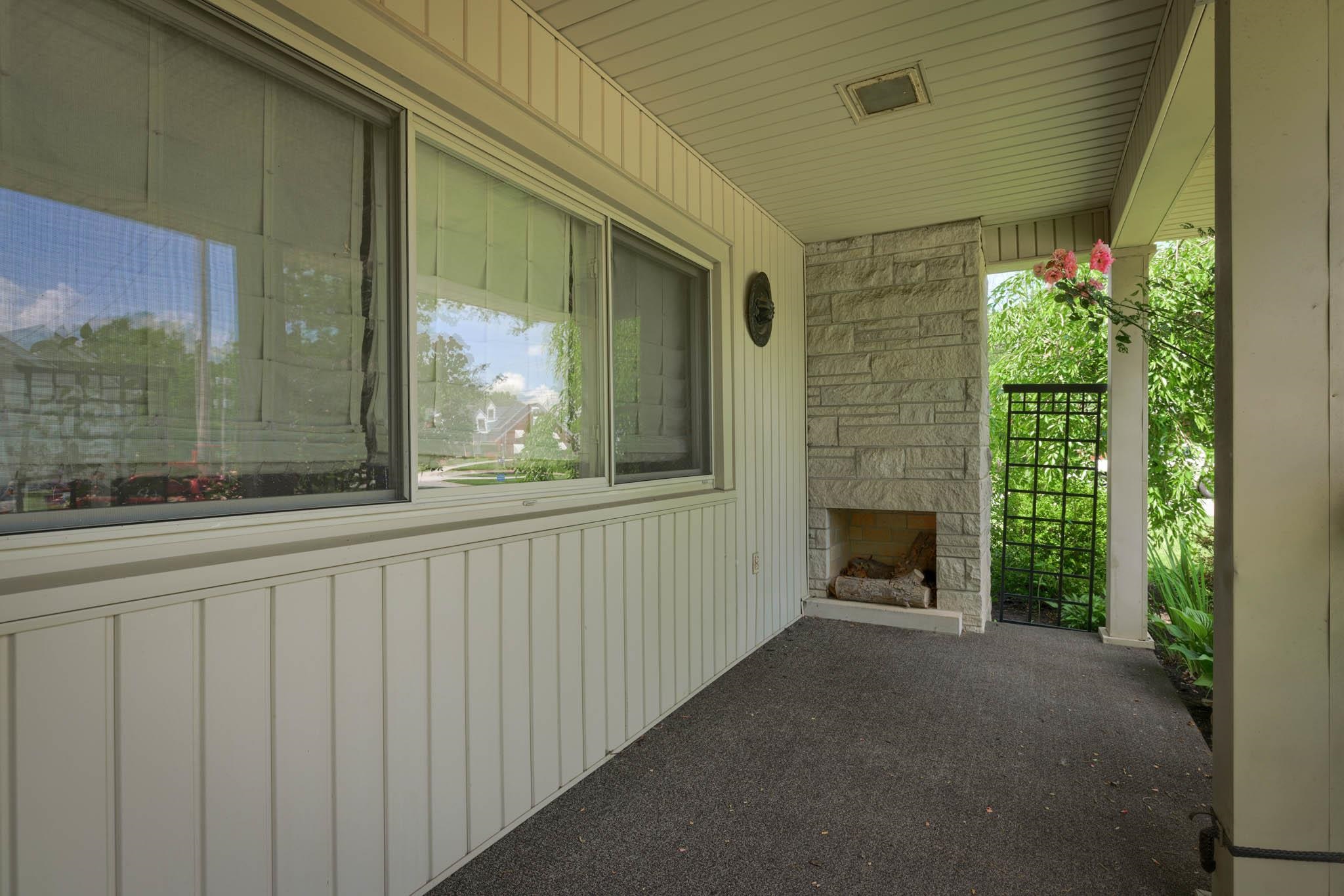 800 Maple Ave, Owensboro, Kentucky 42301-5019, 3 Bedrooms Bedrooms, ,1 BathroomBathrooms,Single Family Residence,For Sale,Maple Ave,89707