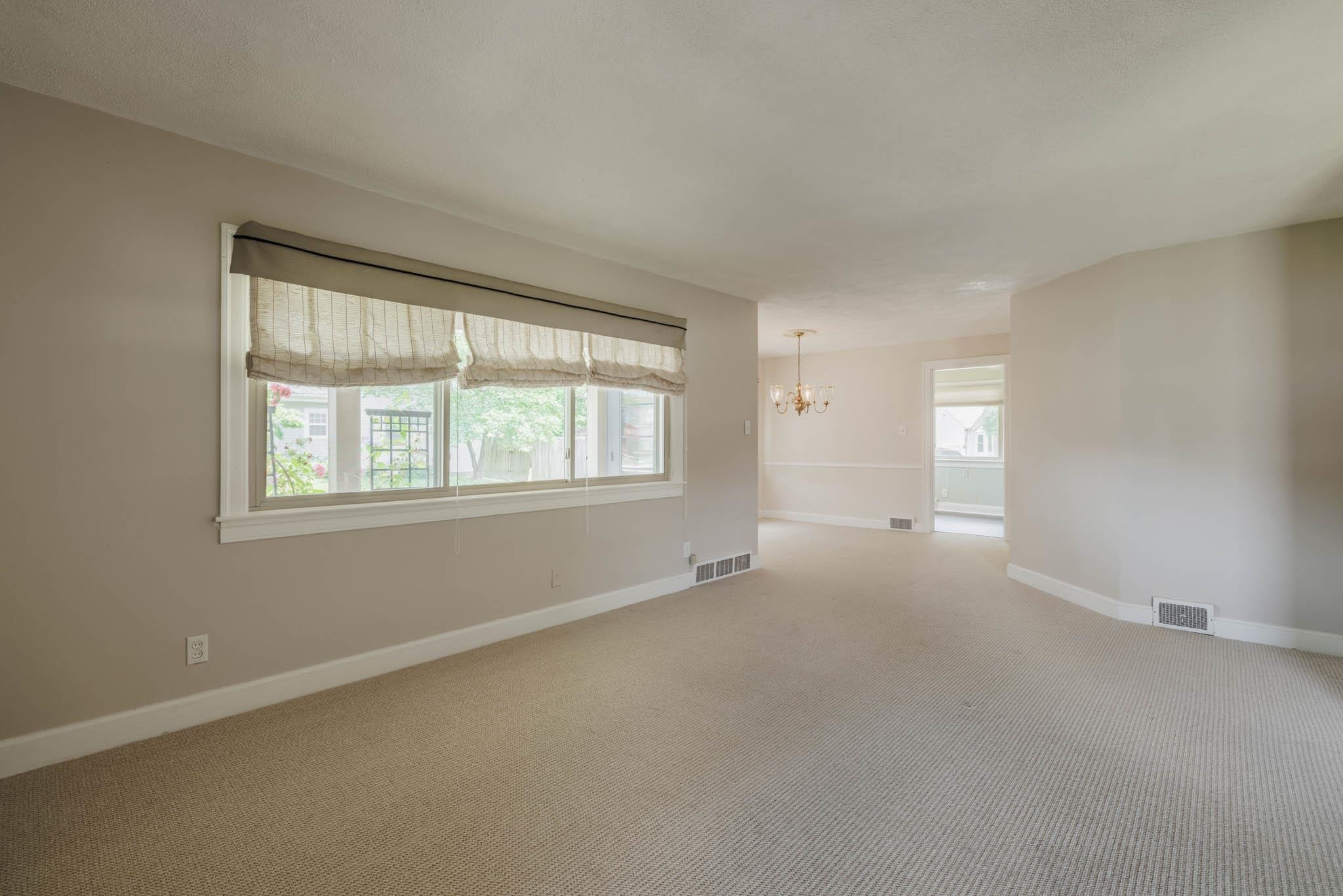 800 Maple Ave, Owensboro, Kentucky 42301-5019, 3 Bedrooms Bedrooms, ,1 BathroomBathrooms,Single Family Residence,For Sale,Maple Ave,89707