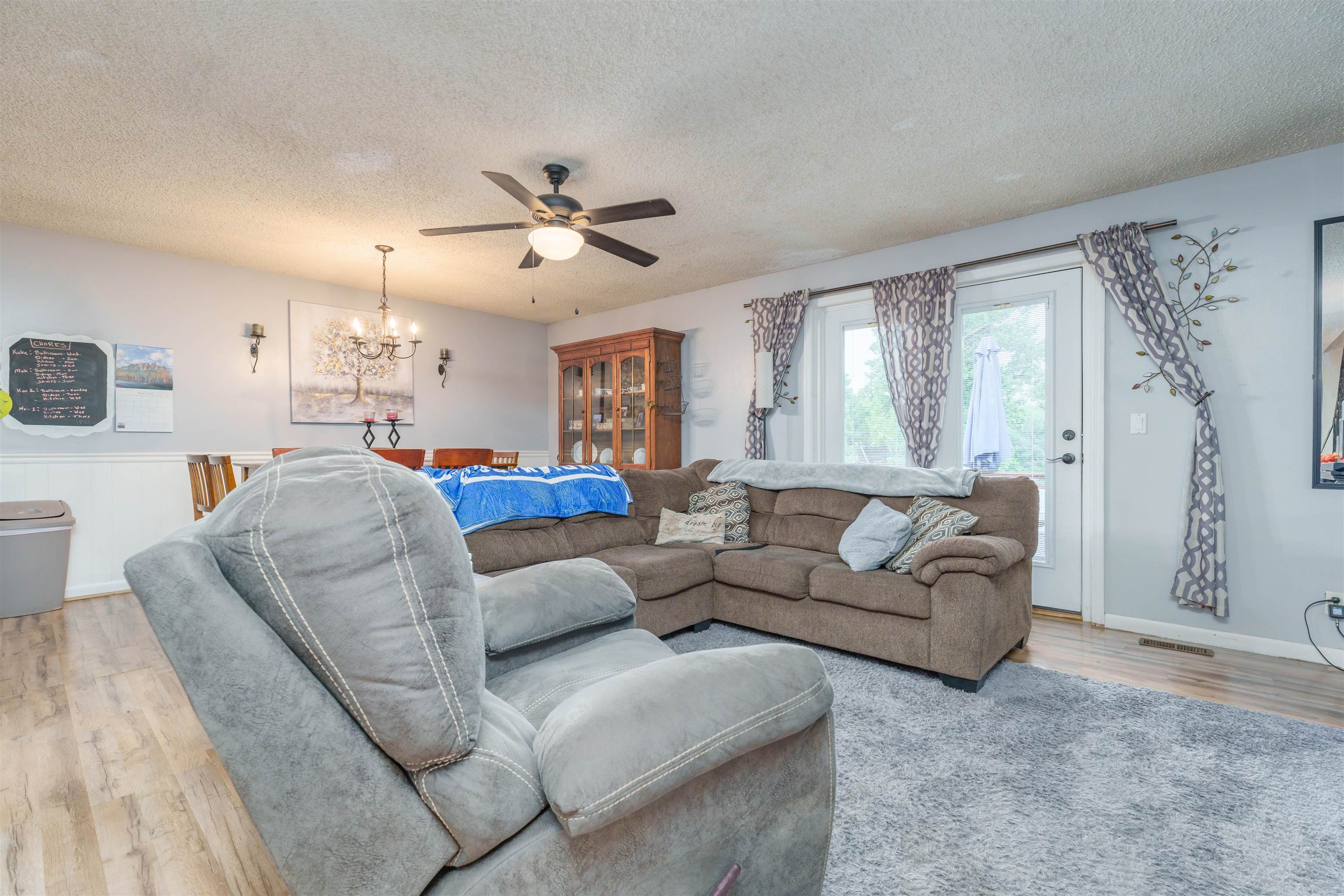 8524 Eastland Dr, Spottsville, Kentucky 42458, 4 Bedrooms Bedrooms, ,2 BathroomsBathrooms,Single Family Residence,For Sale,Eastland Dr,89709