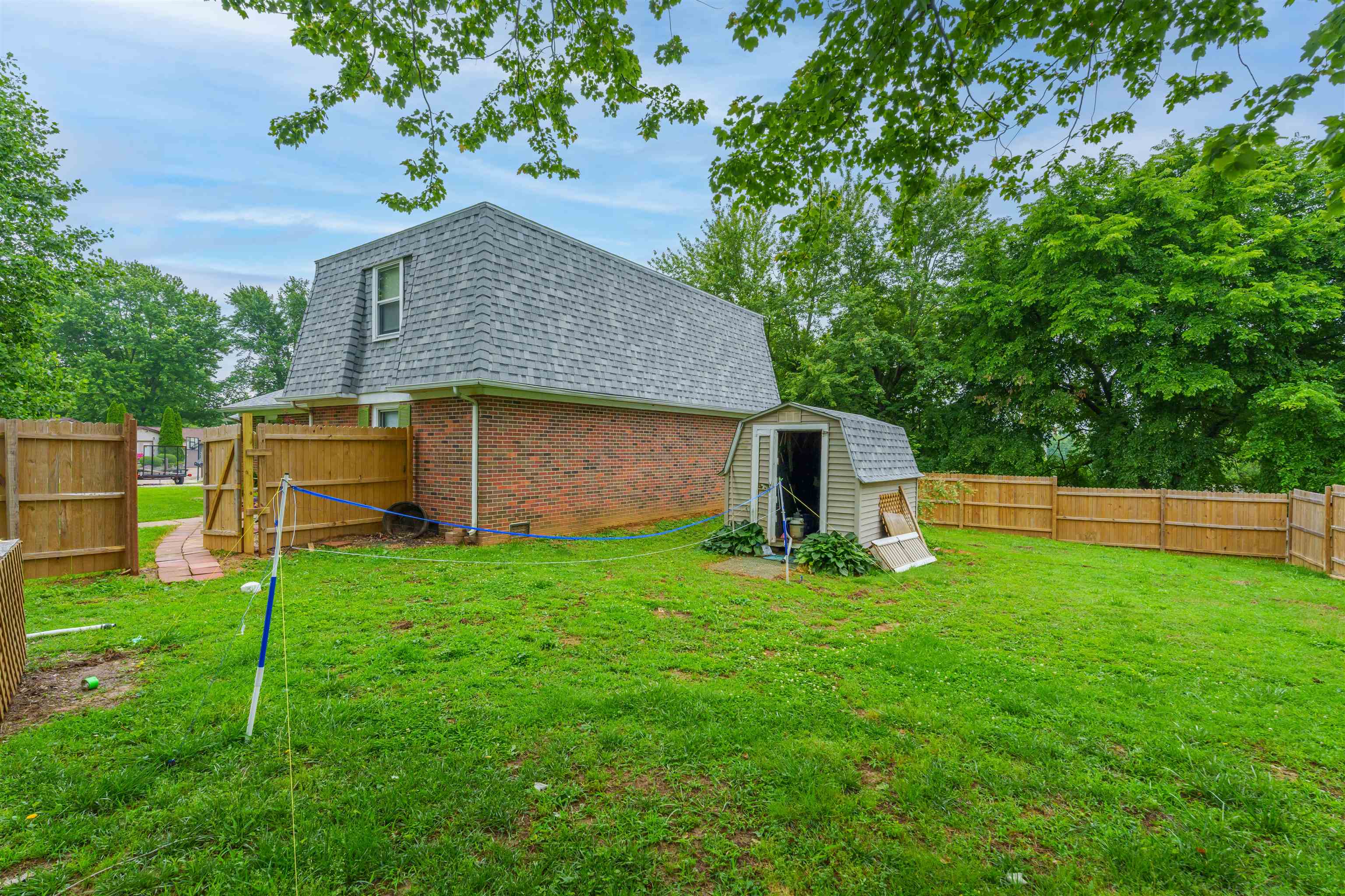 8524 Eastland Dr, Spottsville, Kentucky 42458, 4 Bedrooms Bedrooms, ,2 BathroomsBathrooms,Single Family Residence,For Sale,Eastland Dr,89709