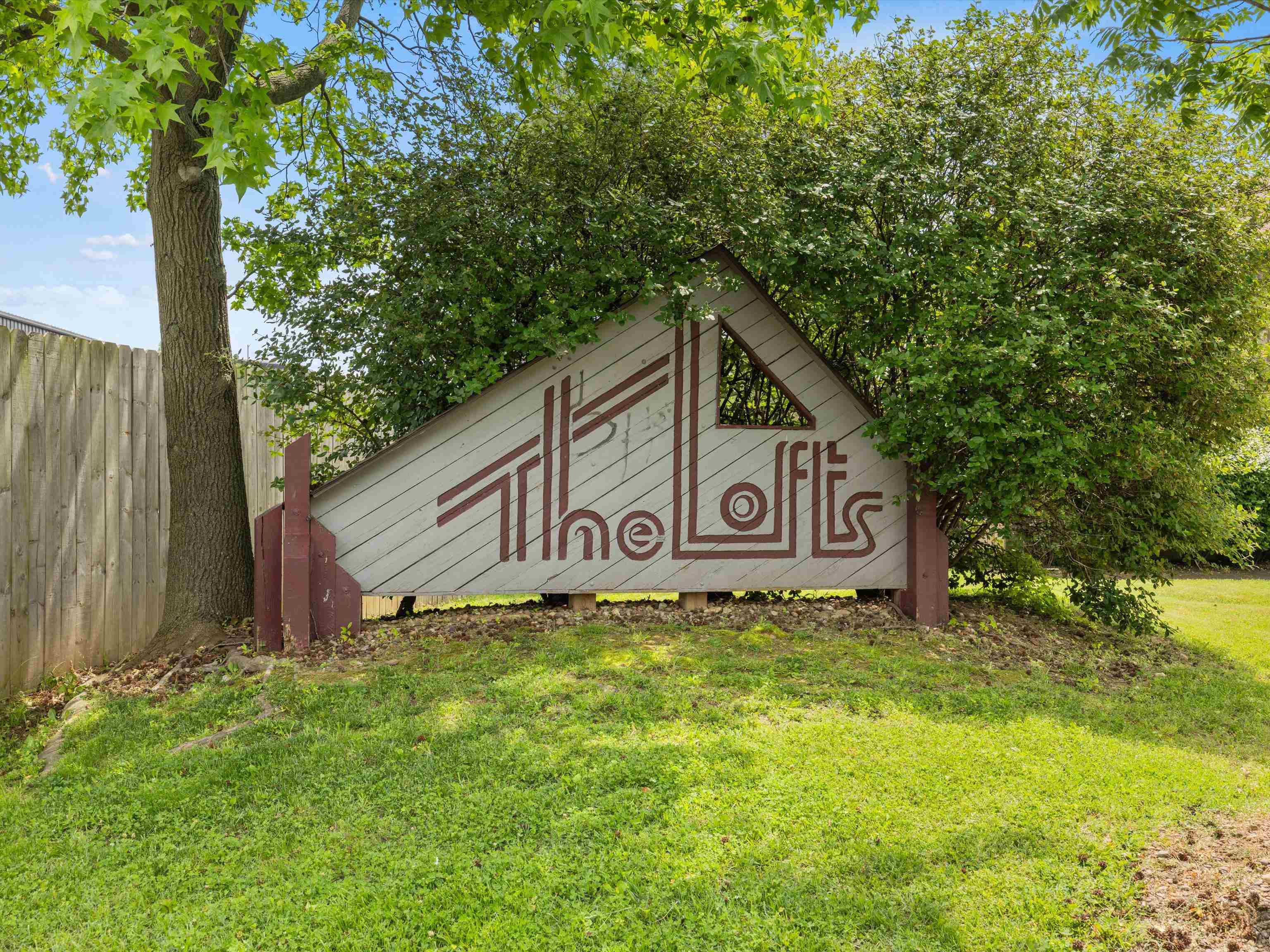 4321 Loft Cove, Owensboro, Kentucky 42303, 2 Bedrooms Bedrooms, ,1 BathroomBathrooms,Townhouse,For Sale,Loft Cove,89712