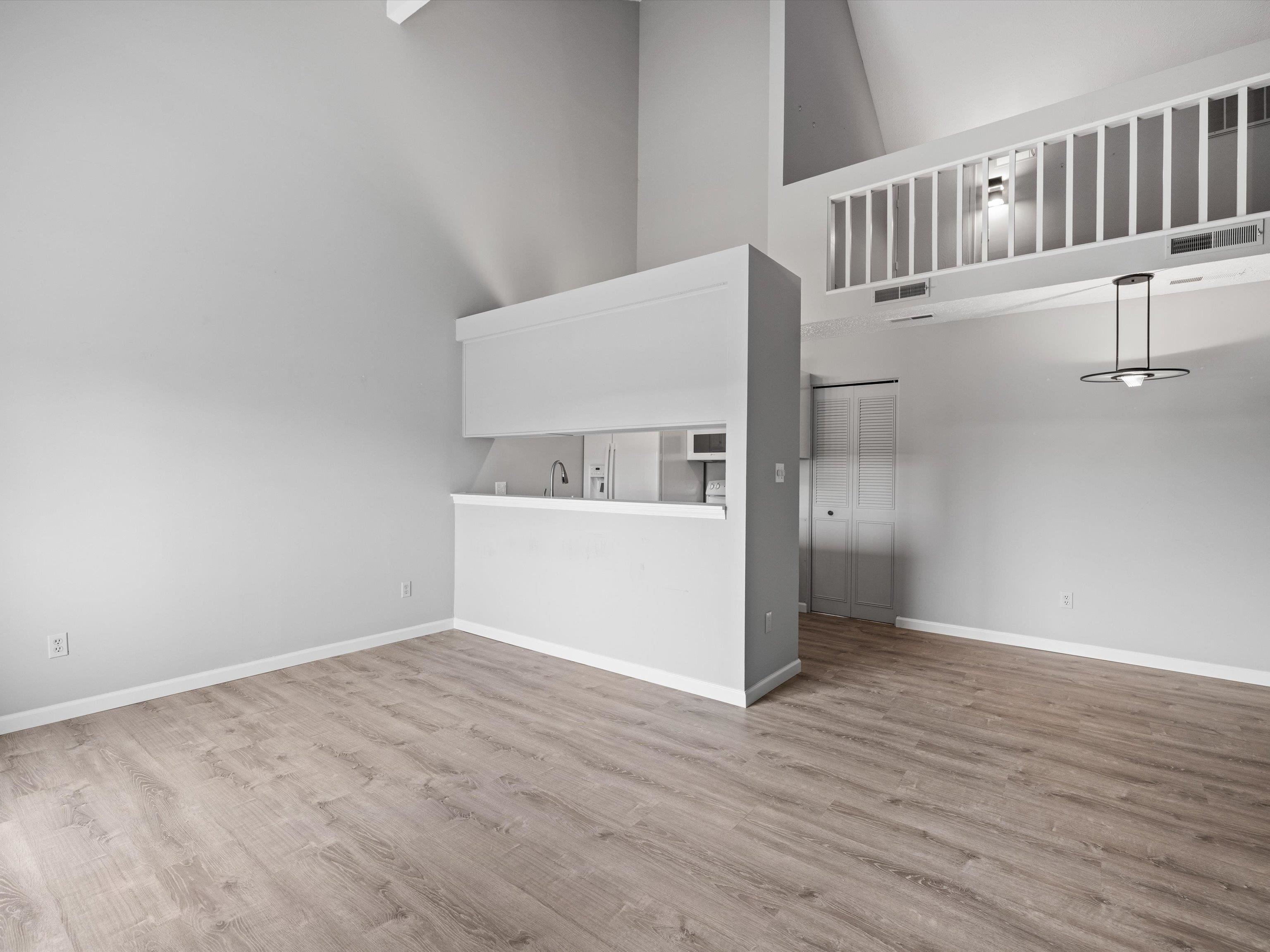 4321 Loft Cove, Owensboro, Kentucky 42303, 2 Bedrooms Bedrooms, ,1 BathroomBathrooms,Townhouse,For Sale,Loft Cove,89712
