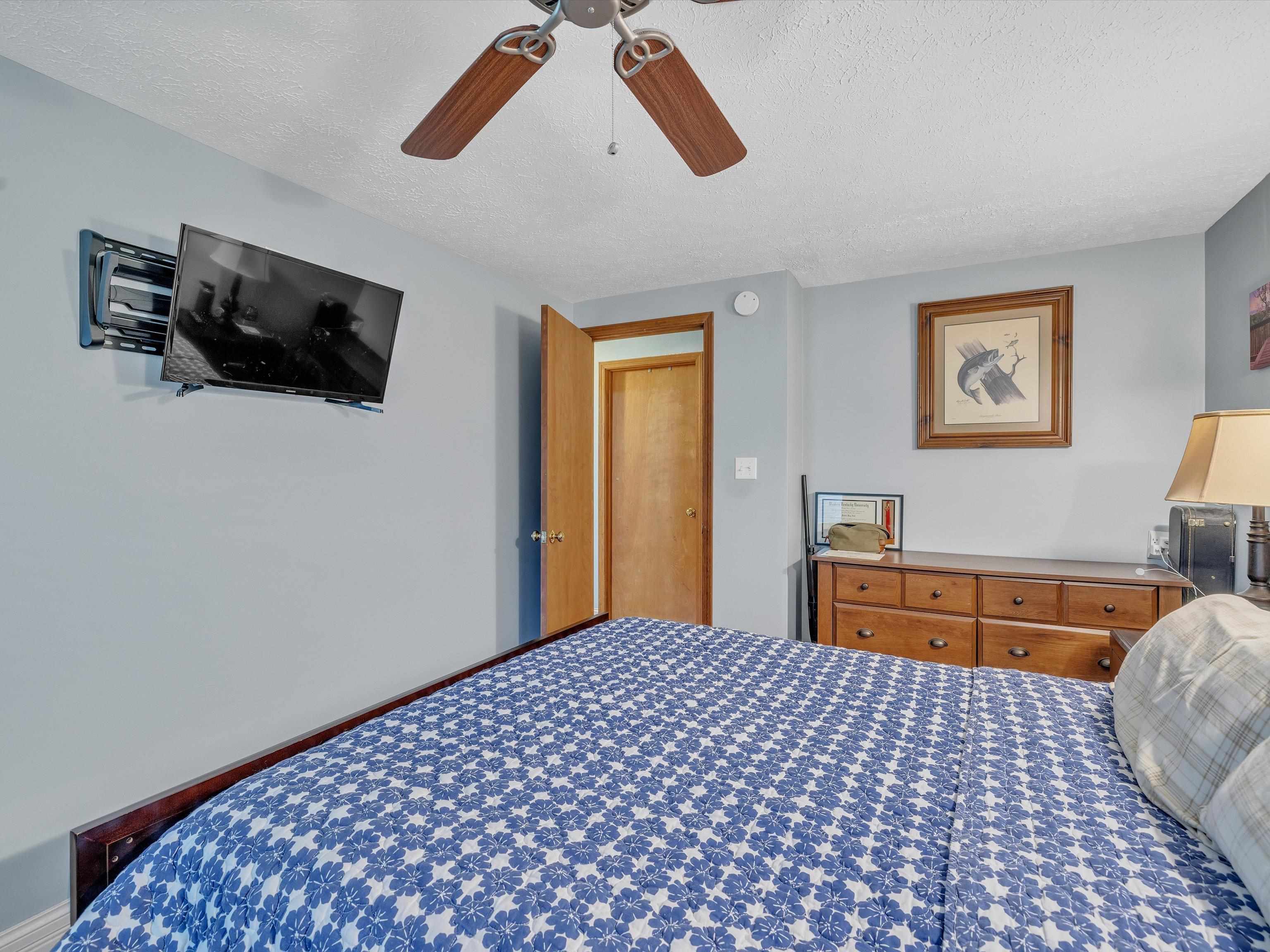 2424 Strickland Drive, Owensboro, Kentucky 42301, 3 Bedrooms Bedrooms, ,1 BathroomBathrooms,Single Family Residence,For Sale,Strickland Drive,89714