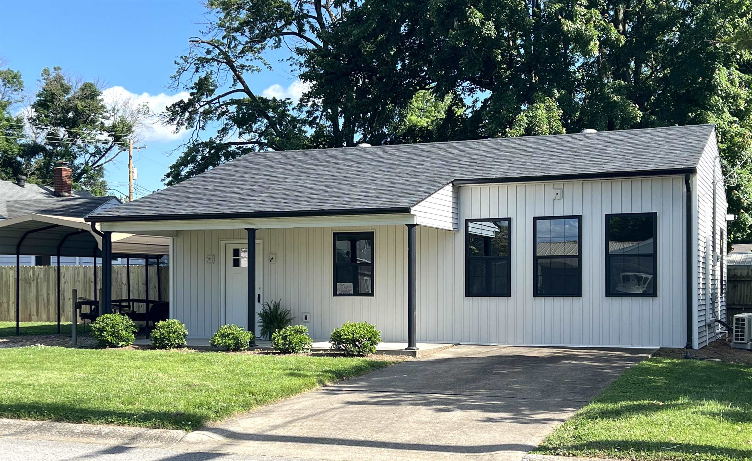 2900 Allen Street, Owensboro, Kentucky 42303, 1 Bedroom Bedrooms, ,1 BathroomBathrooms,Single Family Residence,For Sale,Allen Street,89715
