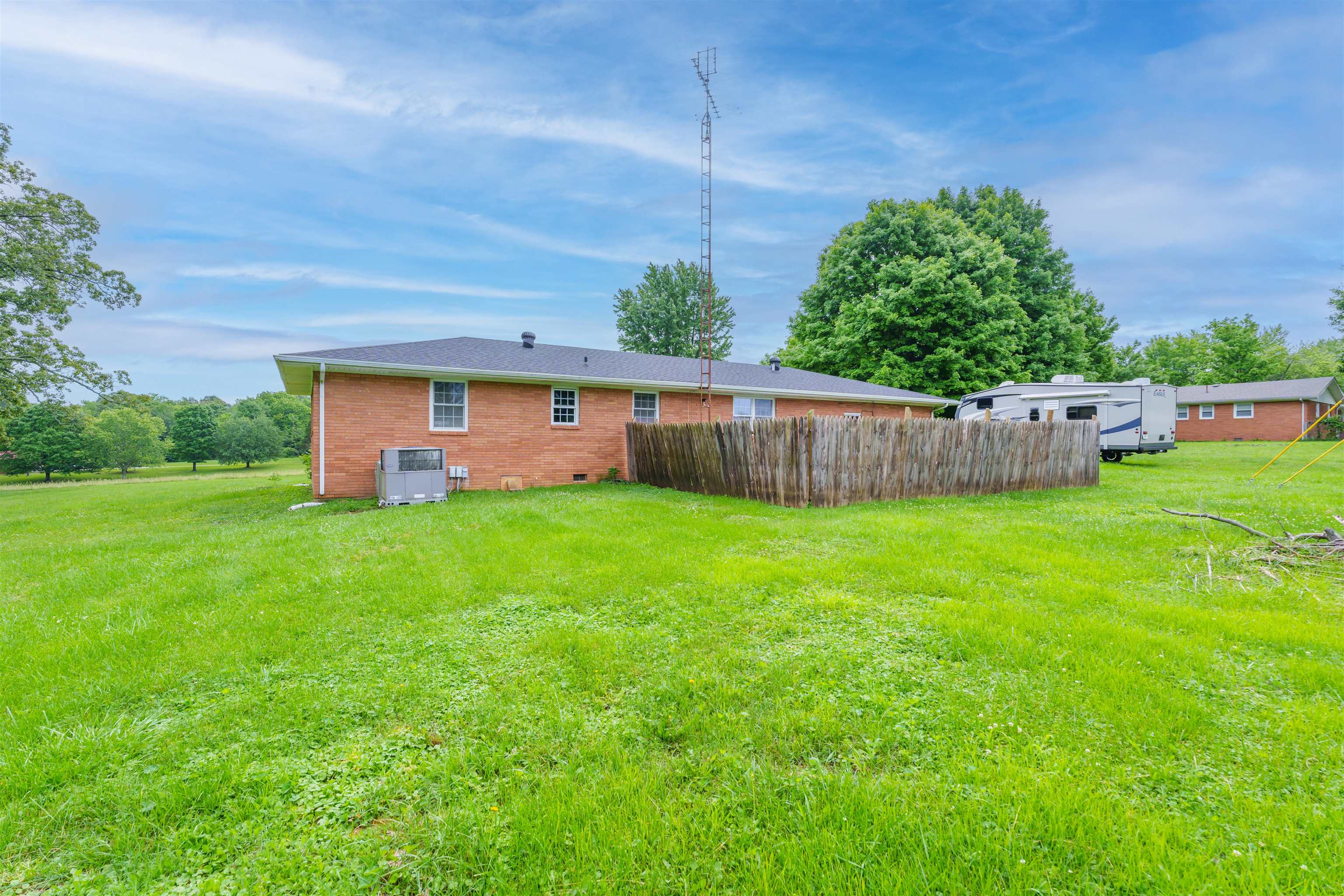 3252 Highway 231, Beaver Dam, Kentucky 42320, 3 Bedrooms Bedrooms, ,2 BathroomsBathrooms,Single Family Residence,For Sale,Highway 231,89716
