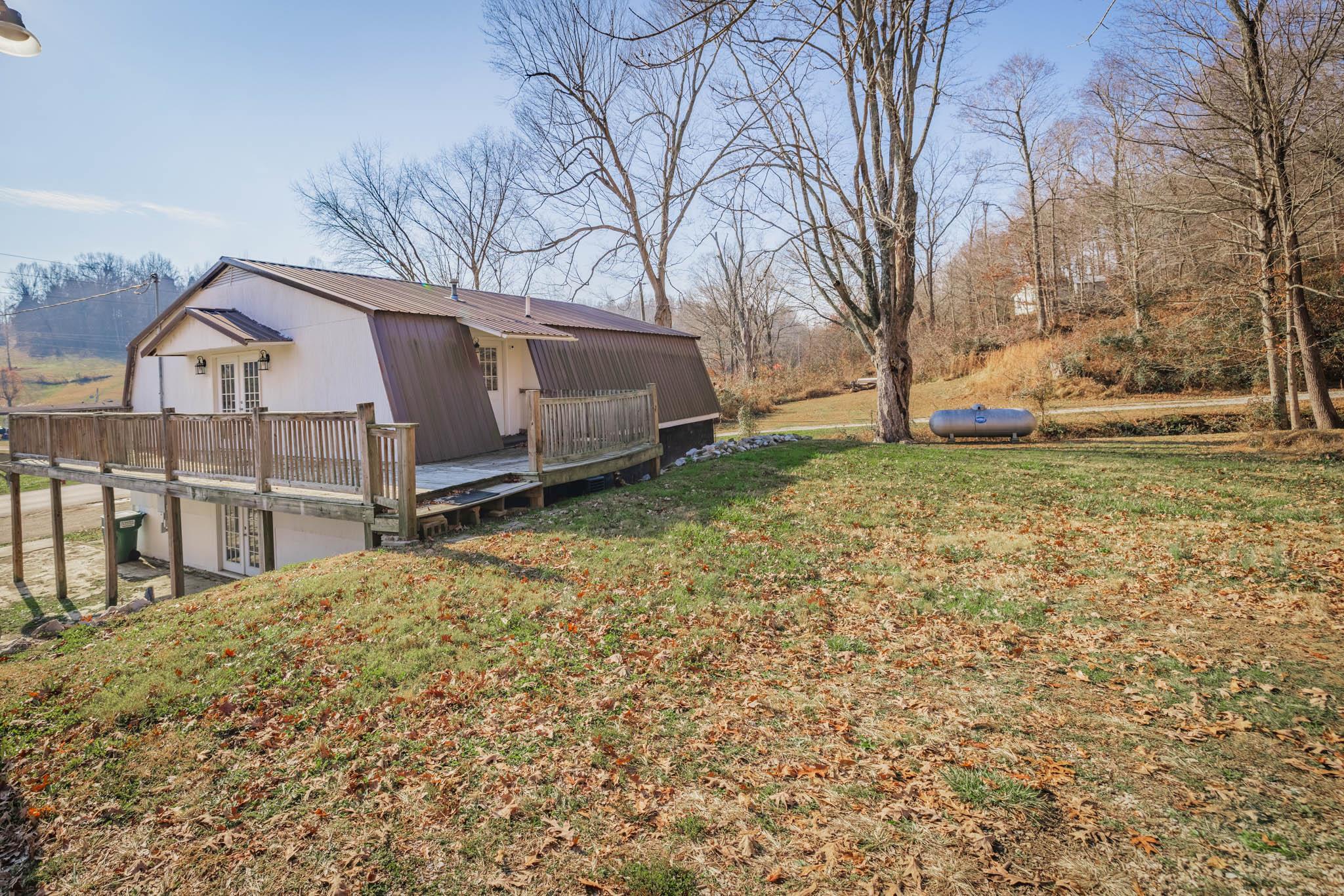 270 State Route 144 W, Hawesville, Kentucky 42348, 2 Bedrooms Bedrooms, ,1 BathroomBathrooms,Single Family Residence,For Sale,State Route 144 W,89722