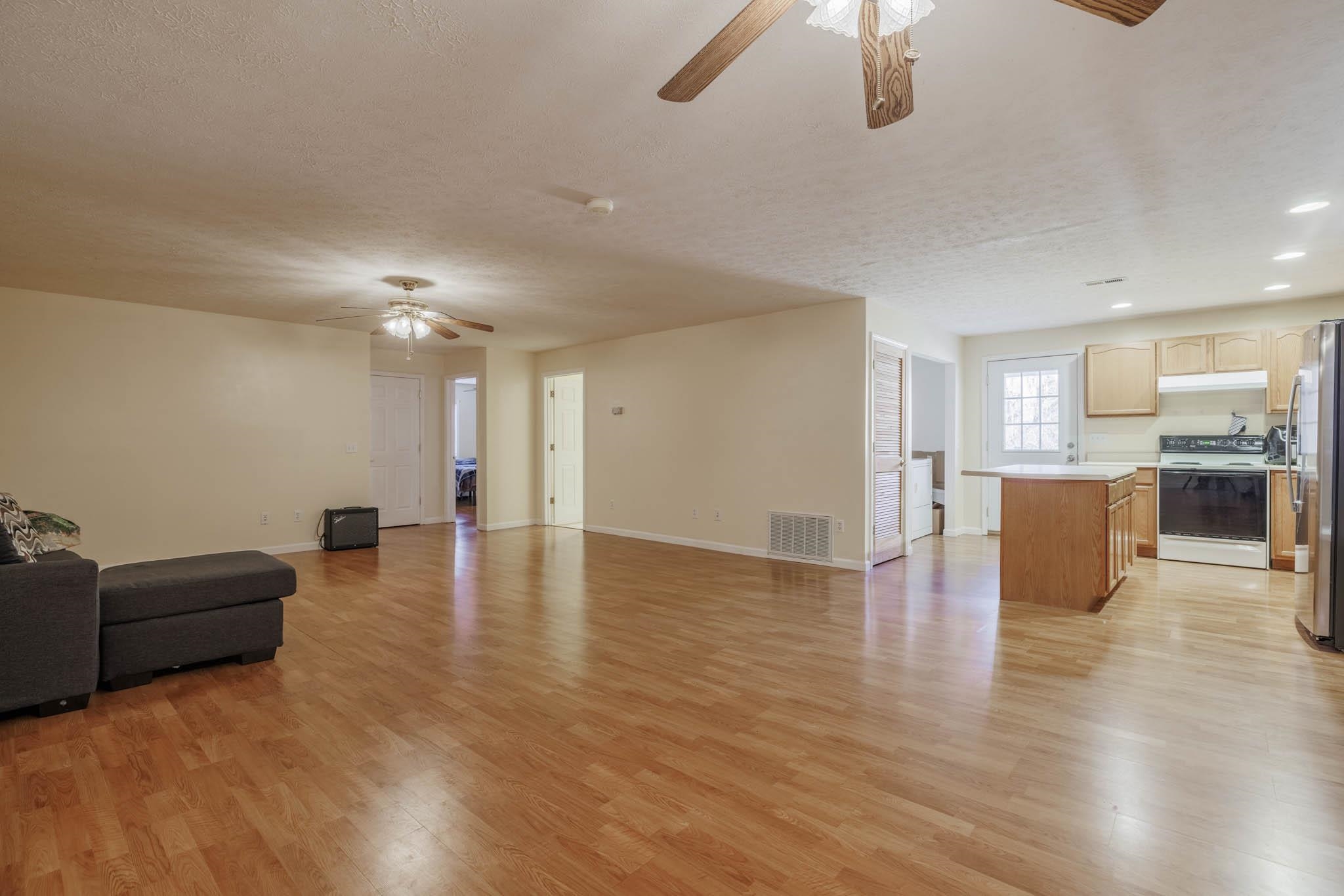 270 State Route 144 W, Hawesville, Kentucky 42348, 2 Bedrooms Bedrooms, ,1 BathroomBathrooms,Single Family Residence,For Sale,State Route 144 W,89722