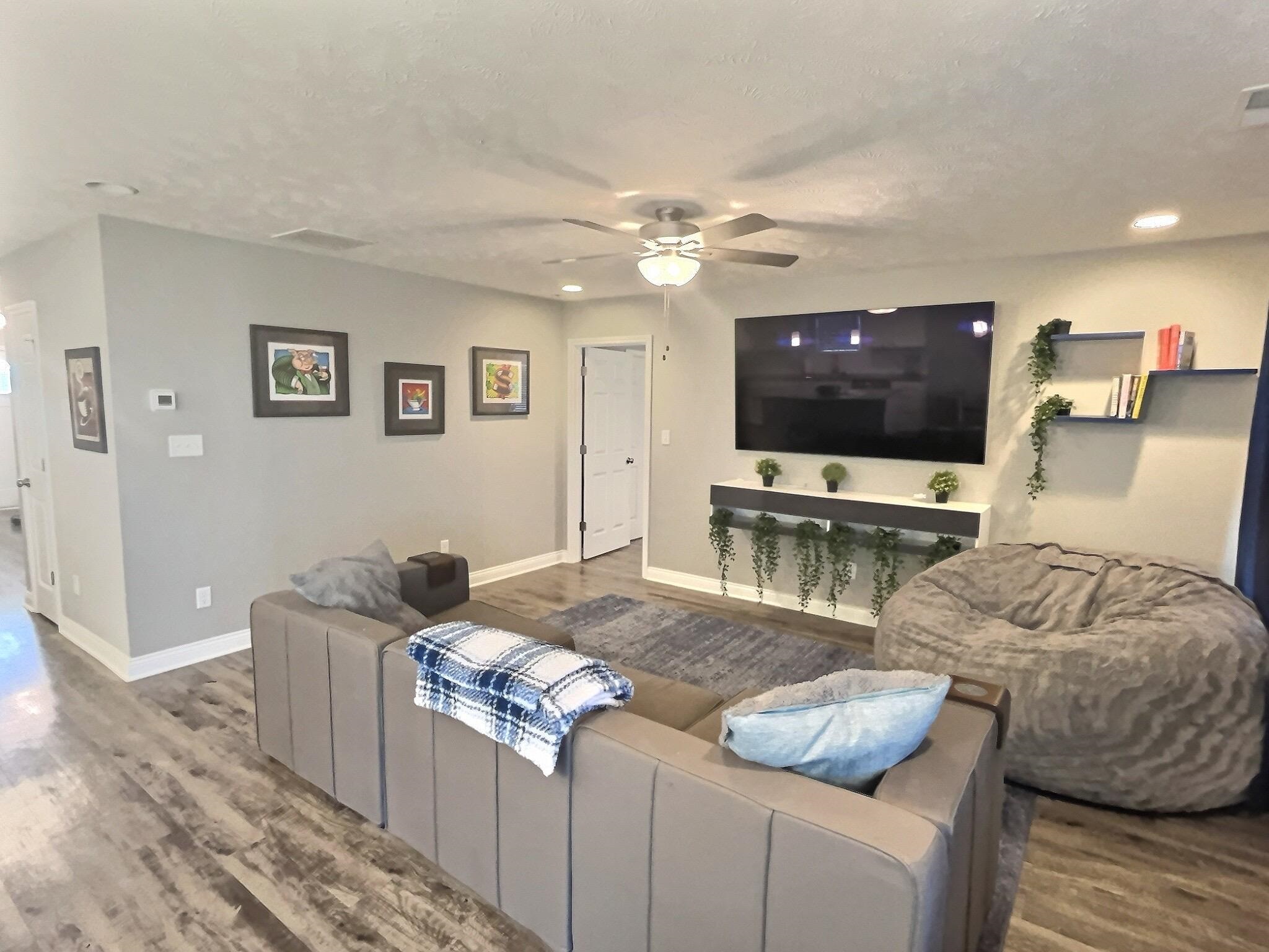 5206 Trifecta Place, Owensboro, Kentucky 42301, 4 Bedrooms Bedrooms, ,2 BathroomsBathrooms,Single Family Residence,For Sale,Trifecta Place,89723