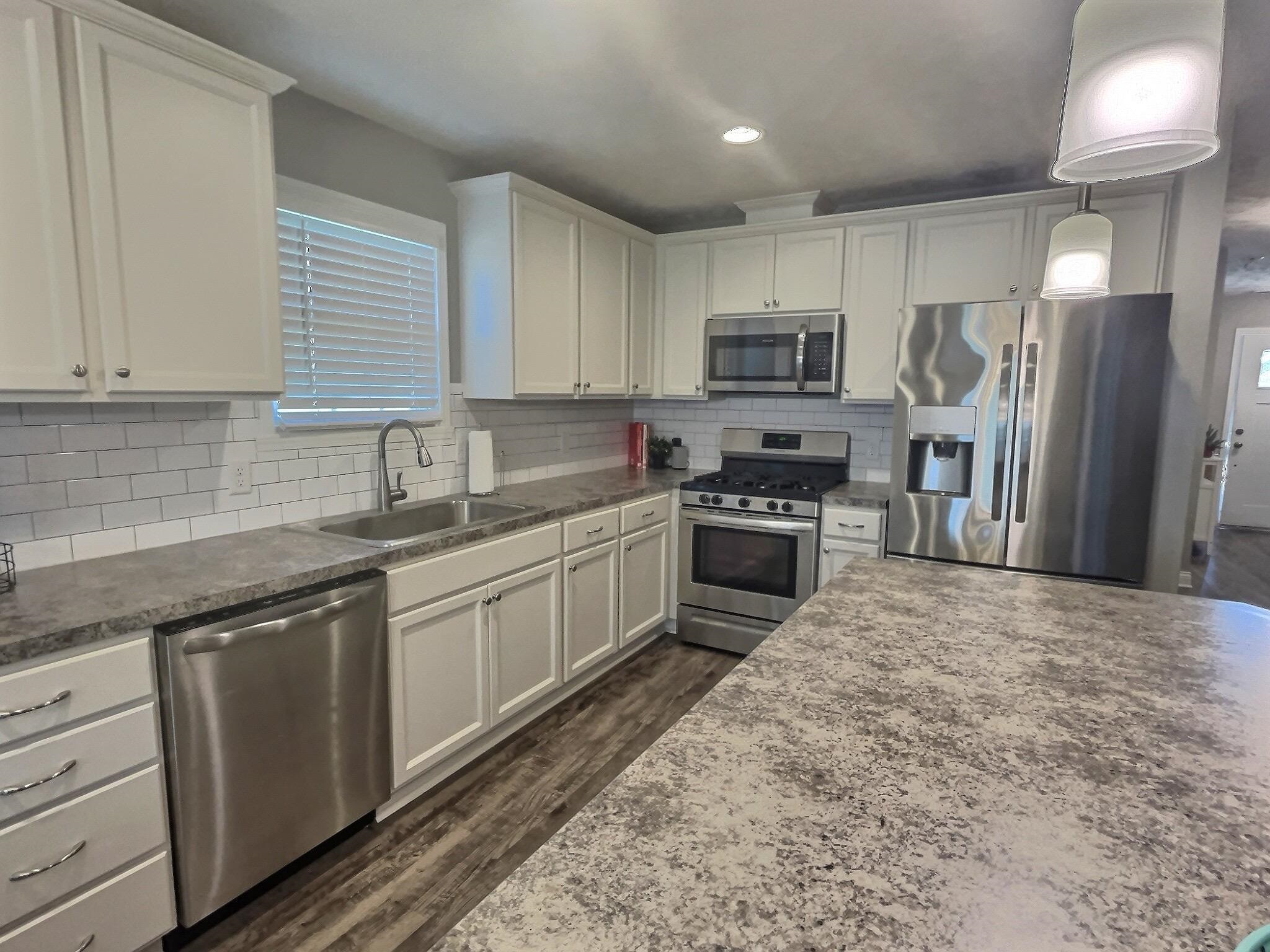 5206 Trifecta Place, Owensboro, Kentucky 42301, 4 Bedrooms Bedrooms, ,2 BathroomsBathrooms,Single Family Residence,For Sale,Trifecta Place,89723