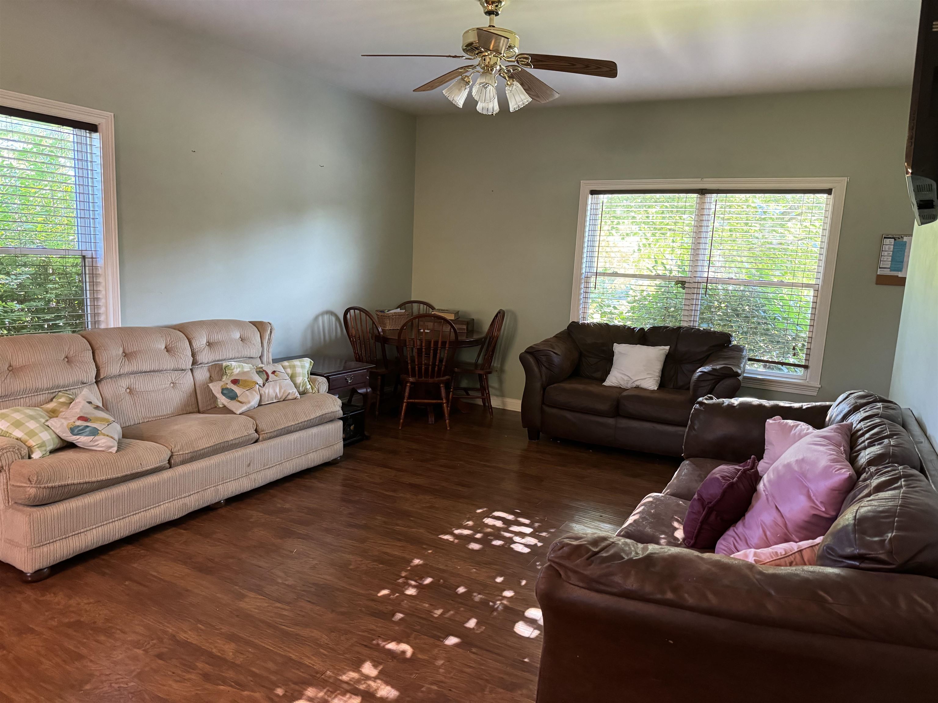 2400 Alysa Landing, Owensboro, Kentucky 42303, 5 Bedrooms Bedrooms, ,3 BathroomsBathrooms,Single Family Residence,For Sale,Alysa Landing,89724