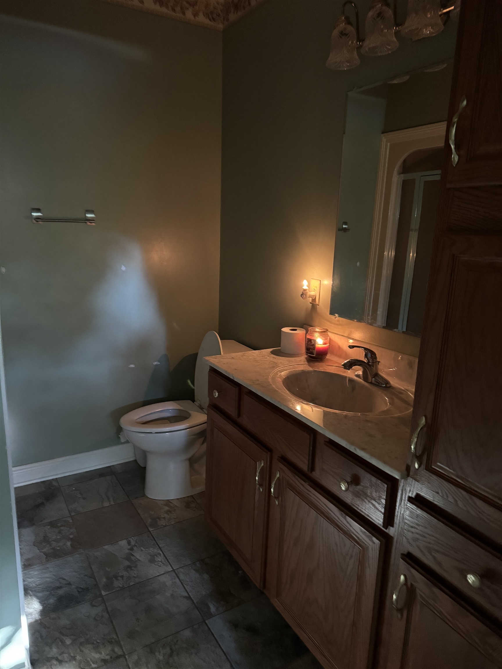 2400 Alysa Landing, Owensboro, Kentucky 42303, 5 Bedrooms Bedrooms, ,3 BathroomsBathrooms,Single Family Residence,For Sale,Alysa Landing,89724