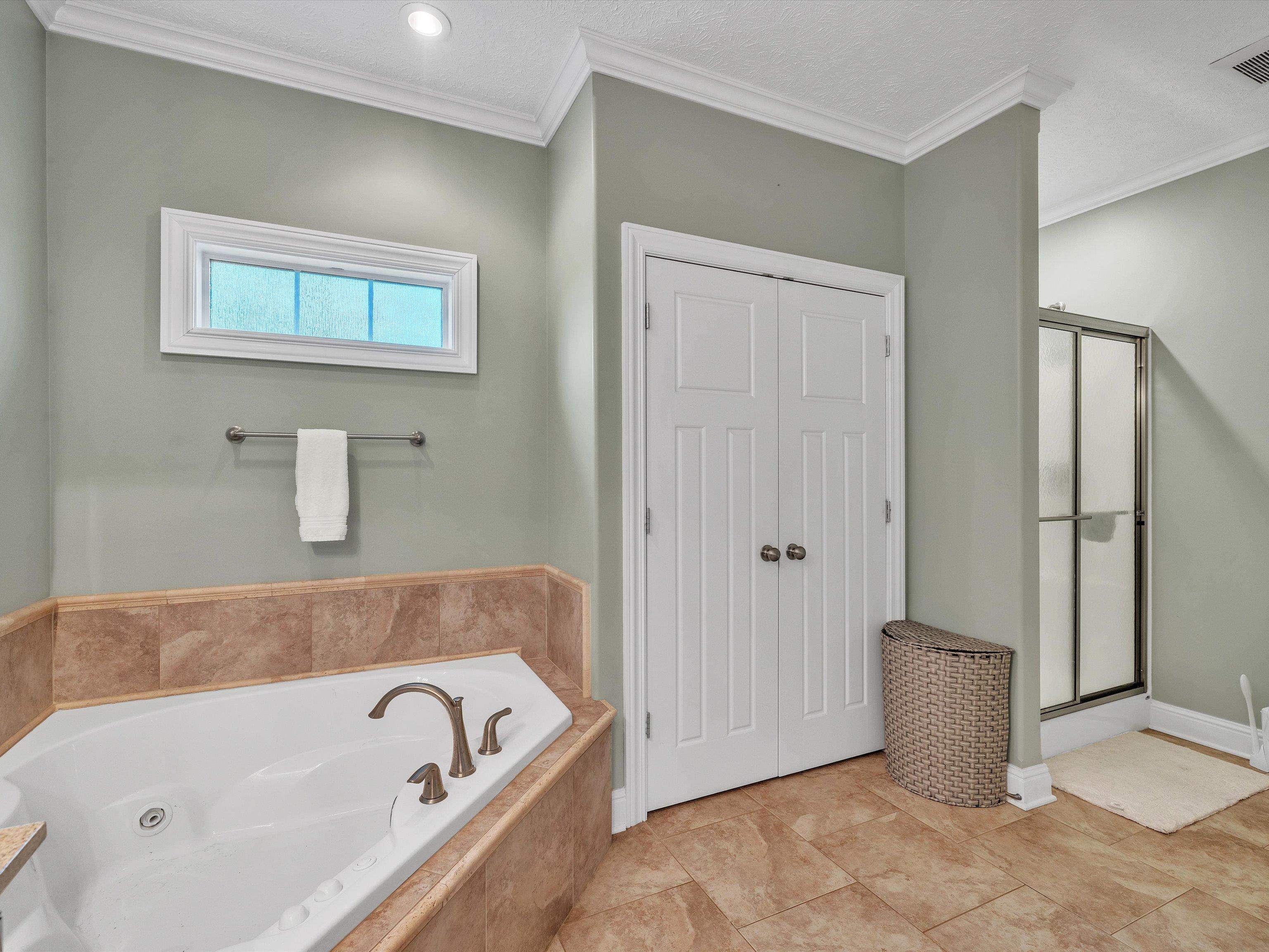 2040 Spring Creek Trace, Owensboro, Kentucky 42301, 3 Bedrooms Bedrooms, ,2 BathroomsBathrooms,Single Family Residence,For Sale,Spring Creek Trace,89727