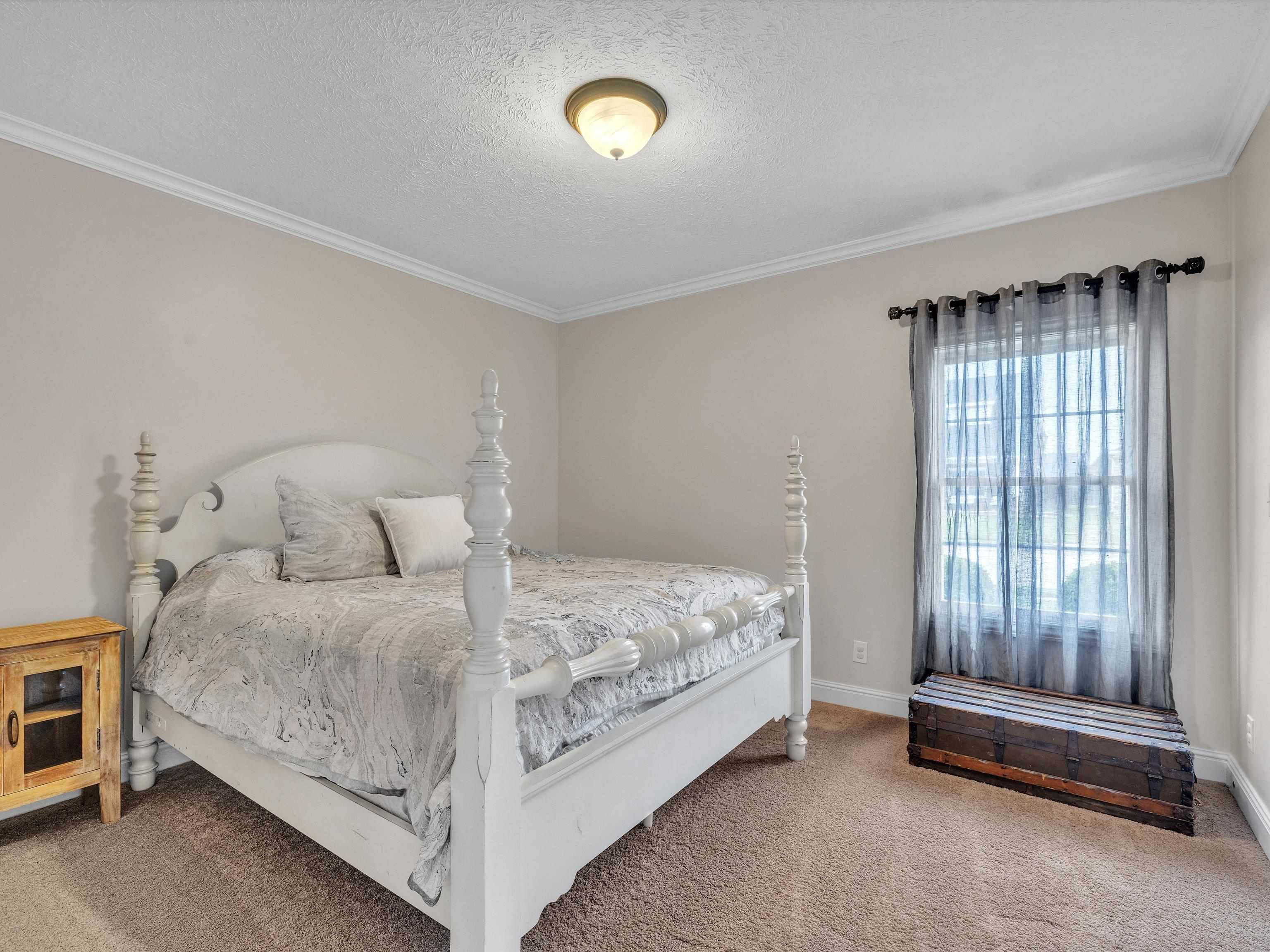 2040 Spring Creek Trace, Owensboro, Kentucky 42301, 3 Bedrooms Bedrooms, ,2 BathroomsBathrooms,Single Family Residence,For Sale,Spring Creek Trace,89727