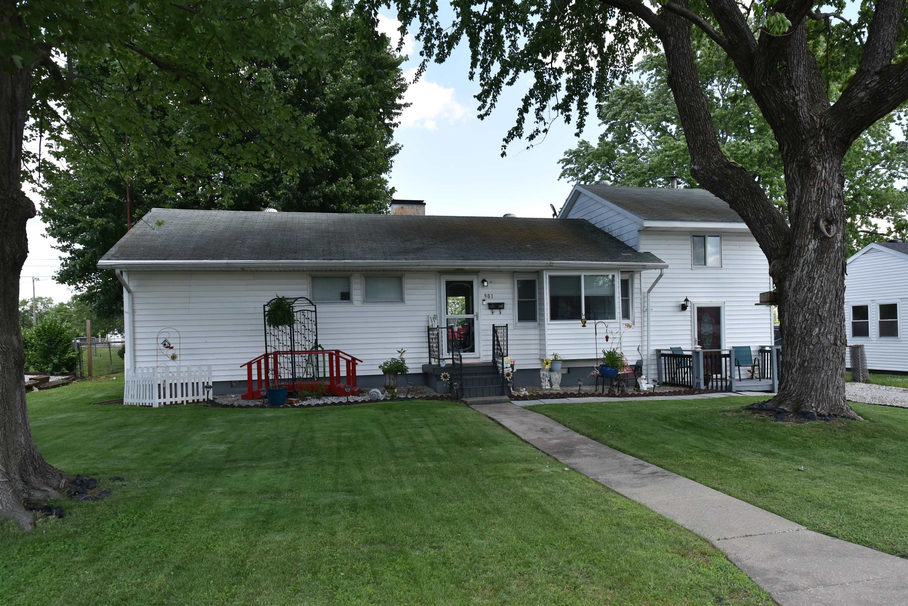 901 James Garrard Drive, Owensboro, Kentucky 42303-0000, 3 Bedrooms Bedrooms, ,2 BathroomsBathrooms,Ranch,For Sale,James Garrard Drive,89732