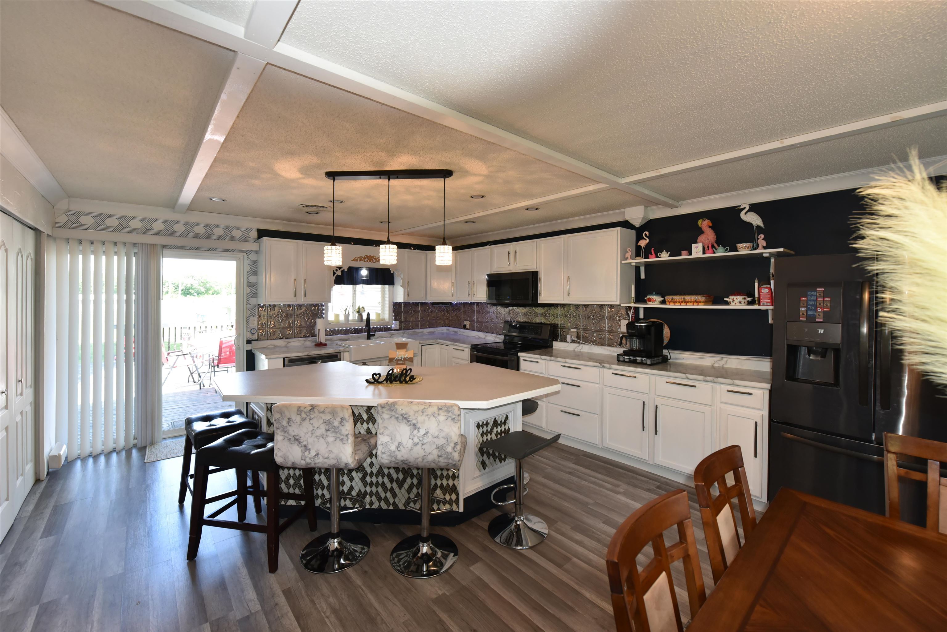 901 James Garrard Drive, Owensboro, Kentucky 42303-0000, 3 Bedrooms Bedrooms, ,2 BathroomsBathrooms,Ranch,For Sale,James Garrard Drive,89732