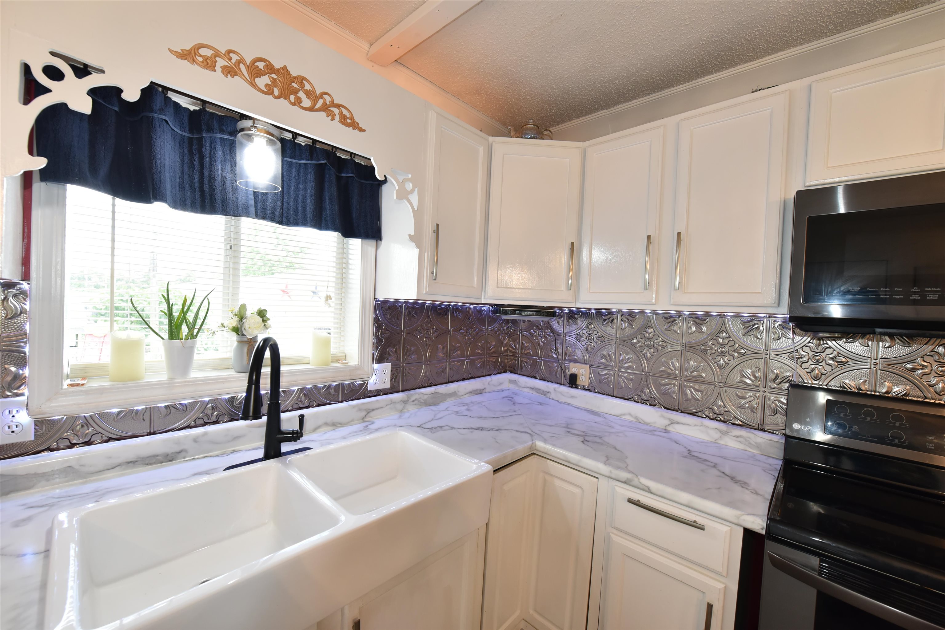 901 James Garrard Drive, Owensboro, Kentucky 42303-0000, 3 Bedrooms Bedrooms, ,2 BathroomsBathrooms,Ranch,For Sale,James Garrard Drive,89732