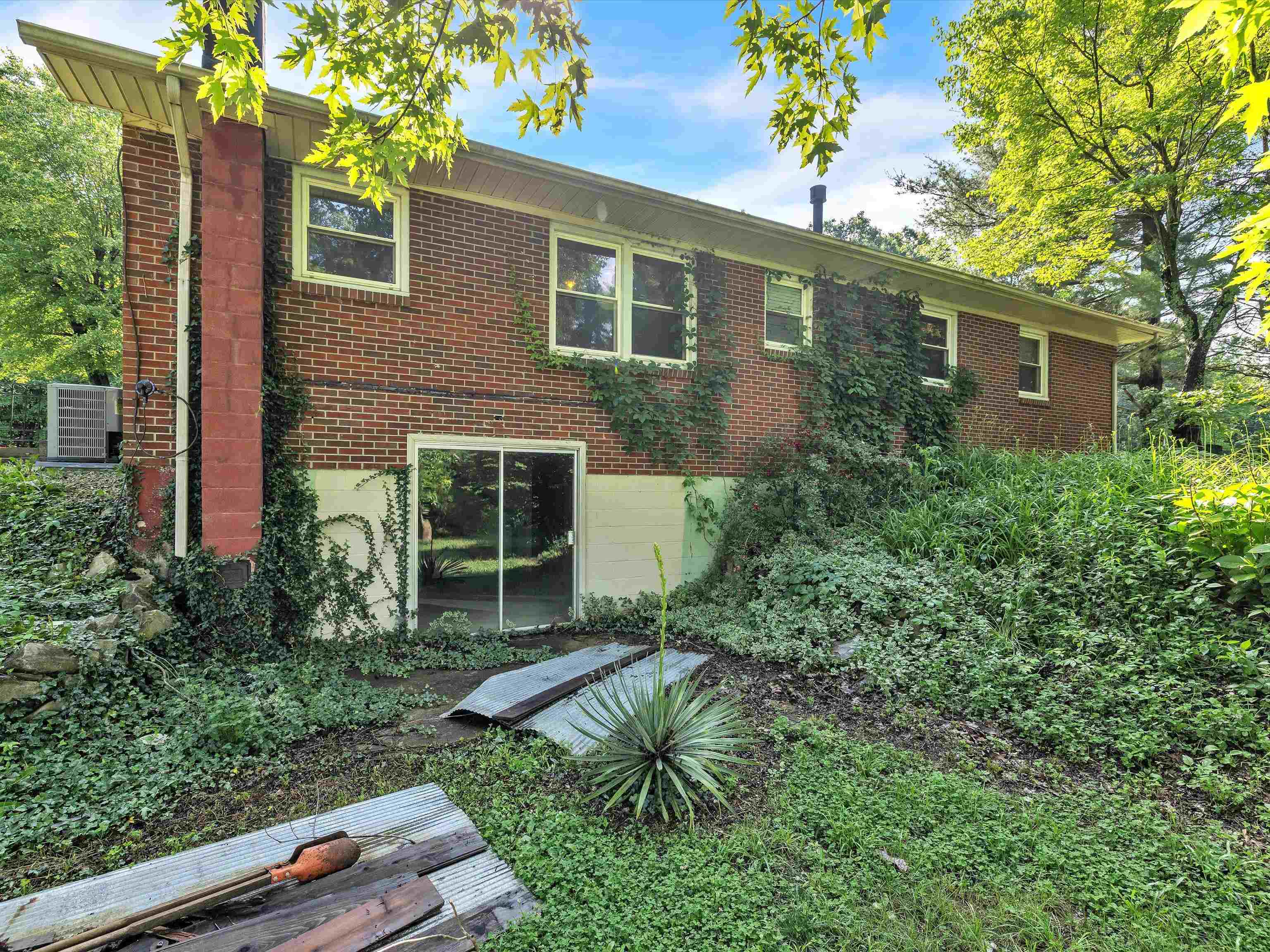 8001 Boteler Rd, Philpot, Kentucky 42366, 3 Bedrooms Bedrooms, ,2 BathroomsBathrooms,Single Family Residence,For Sale,Boteler Rd,89733