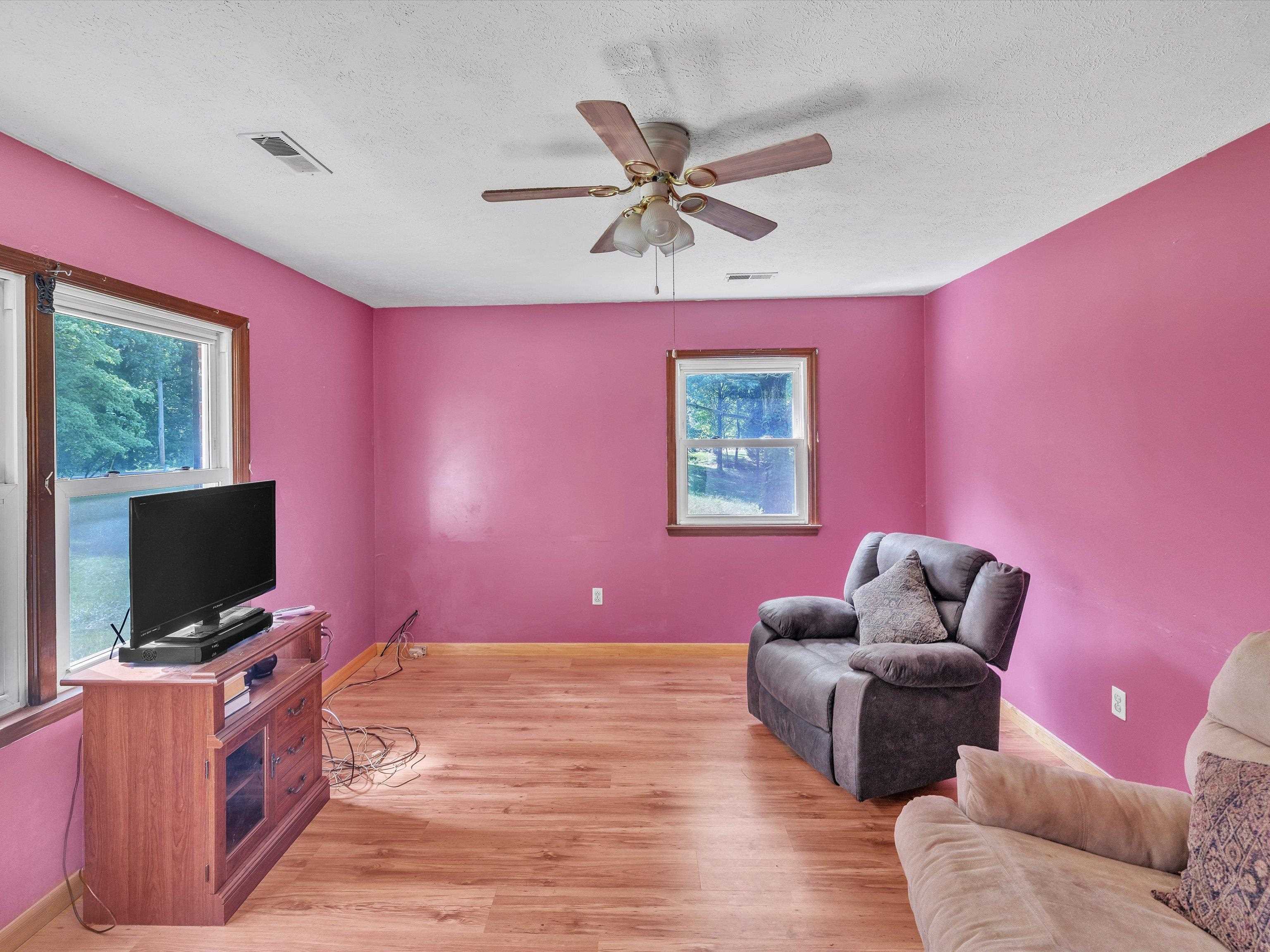 8001 Boteler Rd, Philpot, Kentucky 42366, 3 Bedrooms Bedrooms, ,2 BathroomsBathrooms,Single Family Residence,For Sale,Boteler Rd,89733
