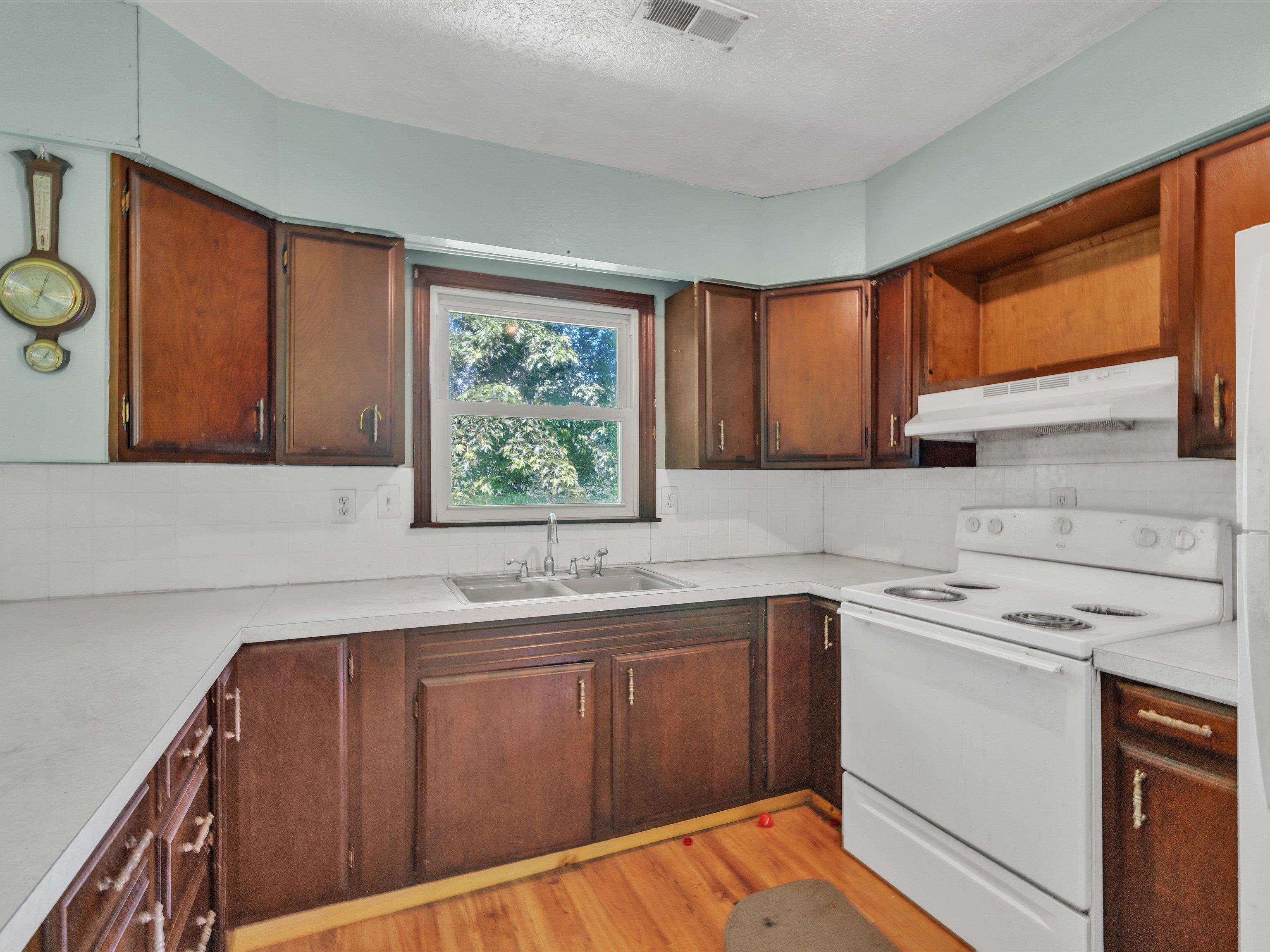 8001 Boteler Rd, Philpot, Kentucky 42366, 3 Bedrooms Bedrooms, ,2 BathroomsBathrooms,Single Family Residence,For Sale,Boteler Rd,89733