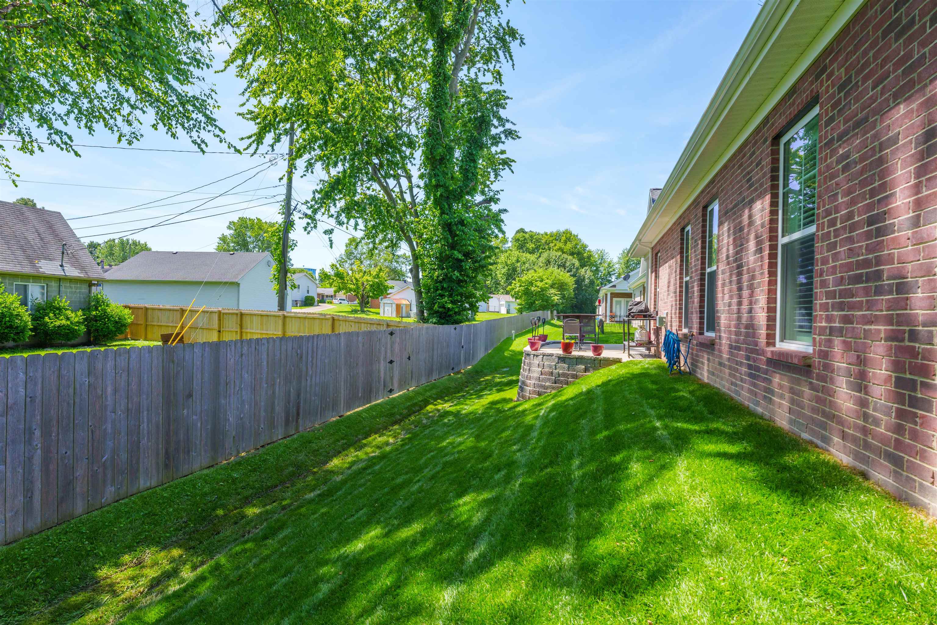 1787 Celebration Circle, Owensboro, Kentucky 42303, 3 Bedrooms Bedrooms, ,2 BathroomsBathrooms,Single Family Residence,For Sale,Celebration Circle,89736