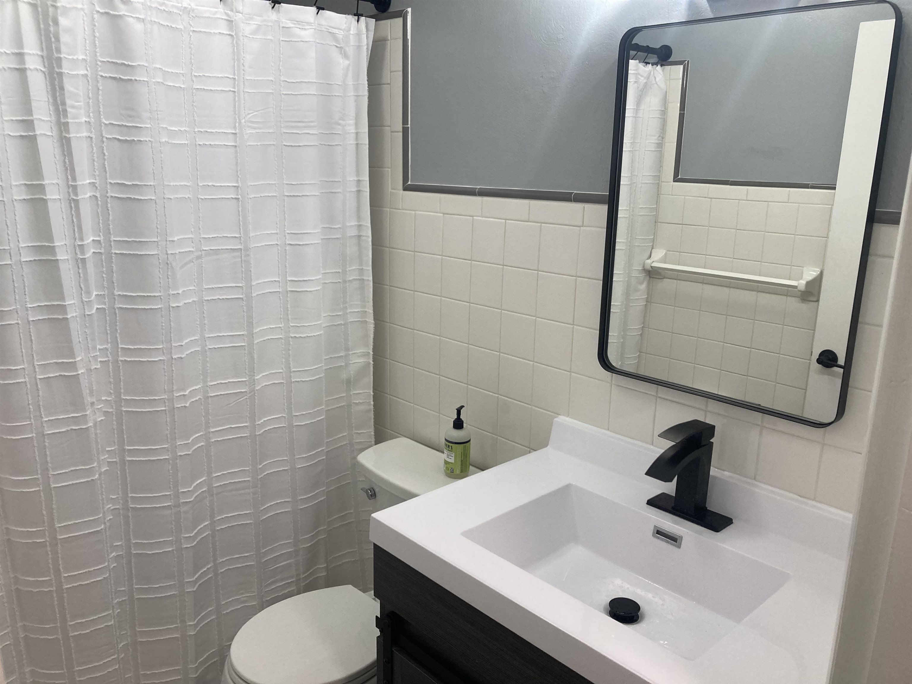 1323 Booth Avenue, Owensboro, Kentucky 42301, 3 Bedrooms Bedrooms, ,1 BathroomBathrooms,Single Family Residence,For Sale,Booth Avenue,89738