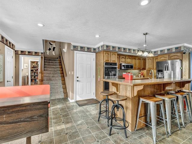 5752 Hwy 144, Owensboro, Kentucky 42303, 4 Bedrooms Bedrooms, ,2 BathroomsBathrooms,Single Family Residence,For Sale,Hwy 144,89739