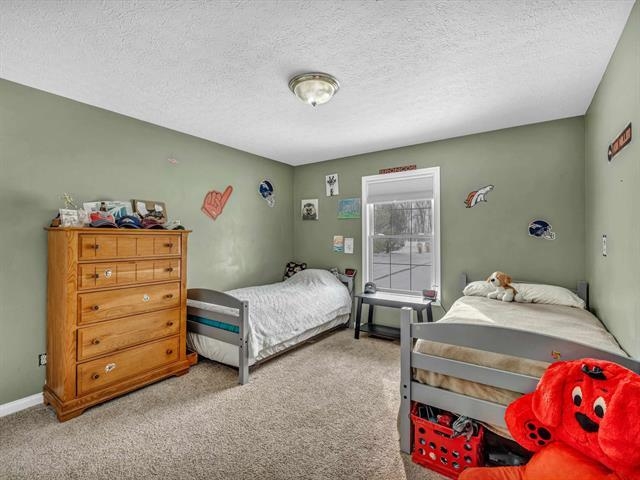 5752 Hwy 144, Owensboro, Kentucky 42303, 4 Bedrooms Bedrooms, ,2 BathroomsBathrooms,Single Family Residence,For Sale,Hwy 144,89739