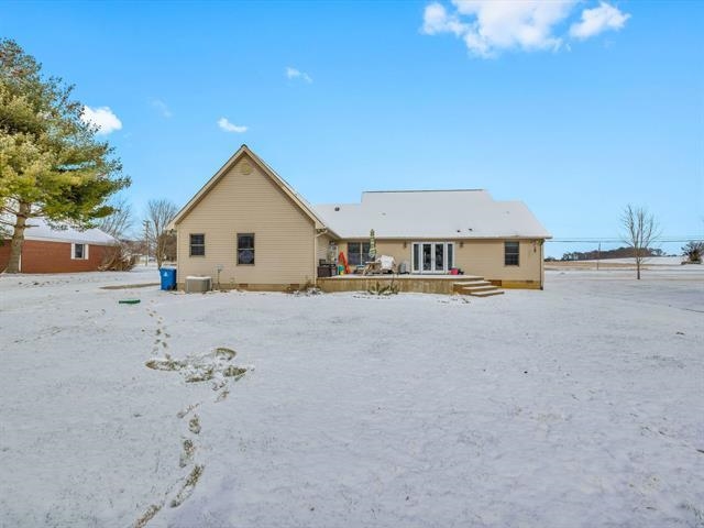 5752 Hwy 144, Owensboro, Kentucky 42303, 4 Bedrooms Bedrooms, ,2 BathroomsBathrooms,Single Family Residence,For Sale,Hwy 144,89739