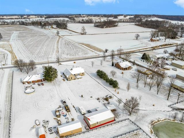 5752 Hwy 144, Owensboro, Kentucky 42303, 4 Bedrooms Bedrooms, ,2 BathroomsBathrooms,Single Family Residence,For Sale,Hwy 144,89739