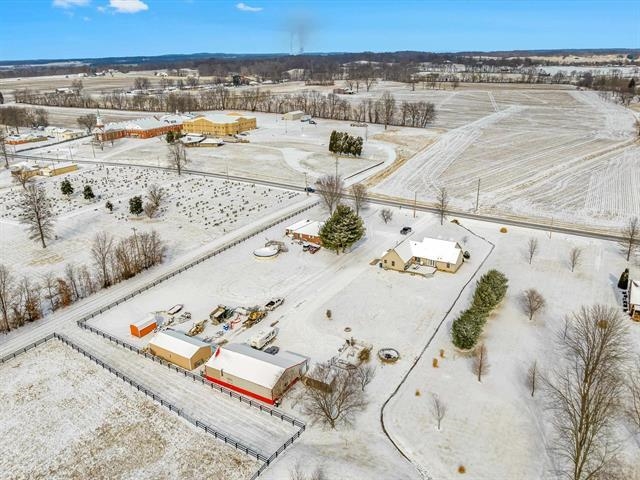 5752 Hwy 144, Owensboro, Kentucky 42303, 4 Bedrooms Bedrooms, ,2 BathroomsBathrooms,Single Family Residence,For Sale,Hwy 144,89739