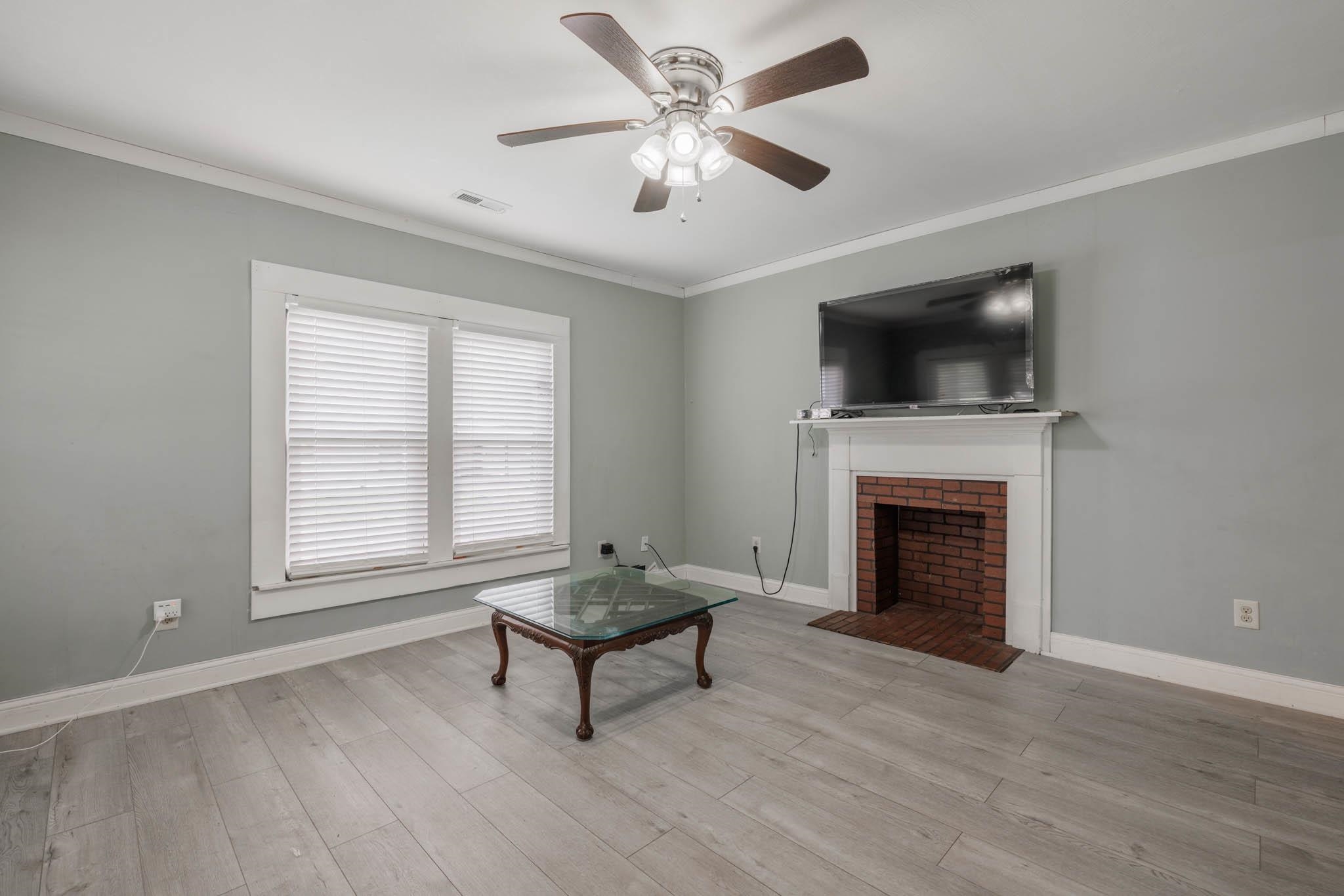 1420 19th Street, Owensboro, Kentucky 42303, 3 Bedrooms Bedrooms, ,1 BathroomBathrooms,Single Family Residence,For Sale,19th Street,89740