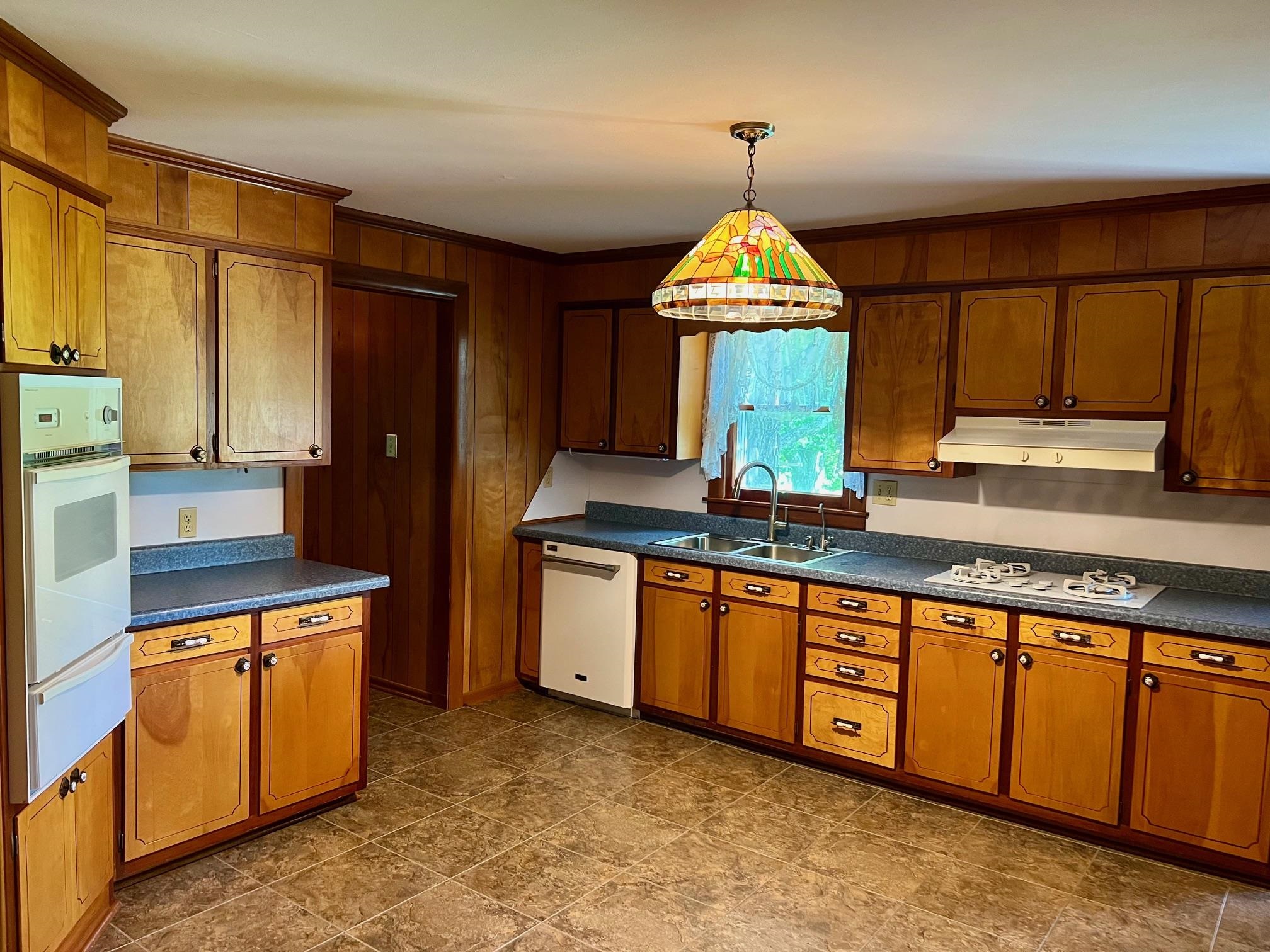 2217 Cottingham Pratt Rd, Sebree, Kentucky 42455, 3 Bedrooms Bedrooms, ,1 BathroomBathrooms,Single Family Residence,For Sale,Cottingham Pratt Rd,89741